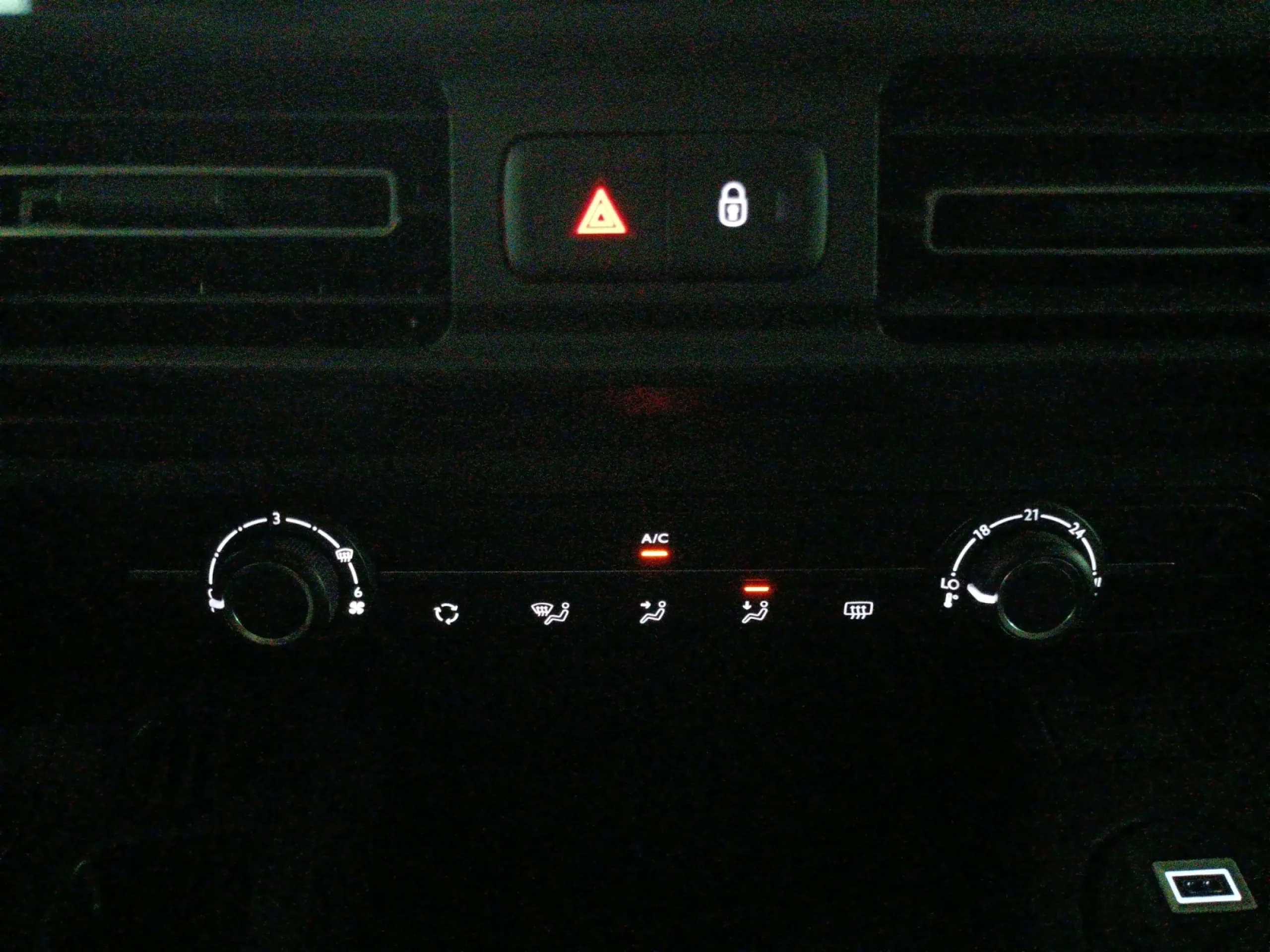 PEUGEOT Rifter RIFTER ALLURE BLUEHDI 100 S&S 6 VEL. MAN LONG - Foto 17