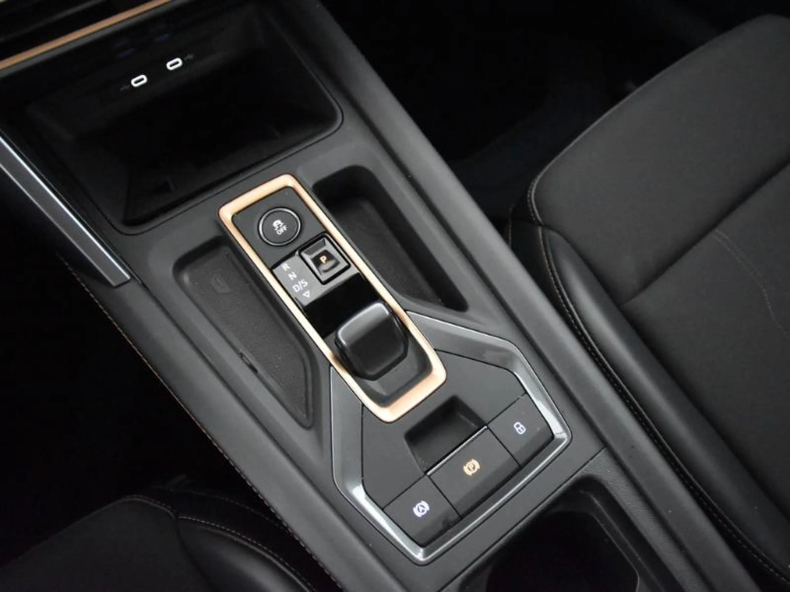 CUPRA FORMENTOR 1.5 TSI E HYBRID 150KW (204 CV) DSG - Foto 10