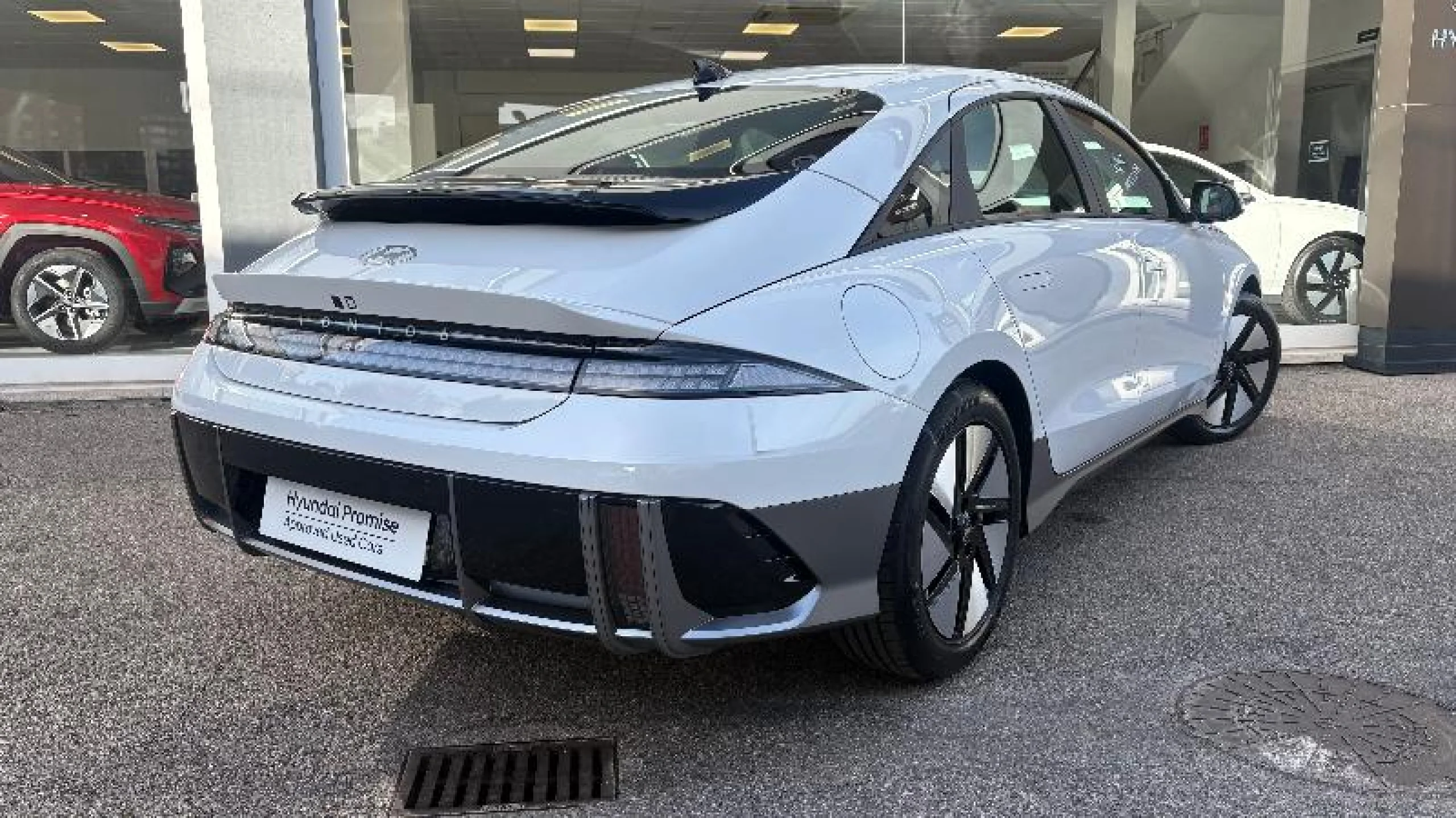 HYUNDAI Ioniq 6 53KWH 111KW LIGHT RWD - Foto 7