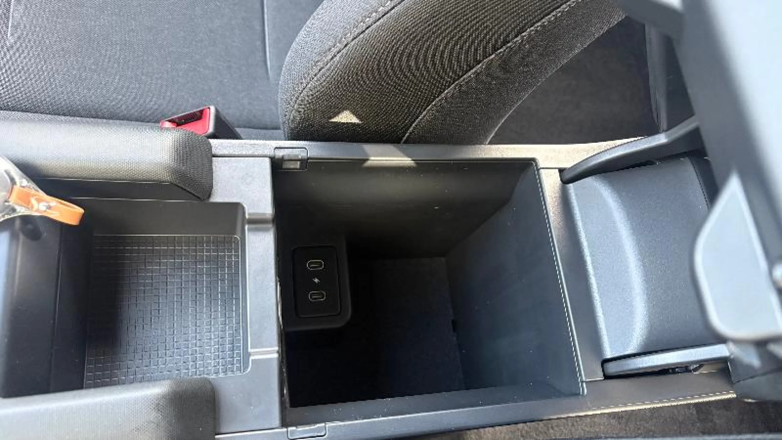 HYUNDAI Ioniq 6 53KWH 111KW LIGHT RWD - Foto 27