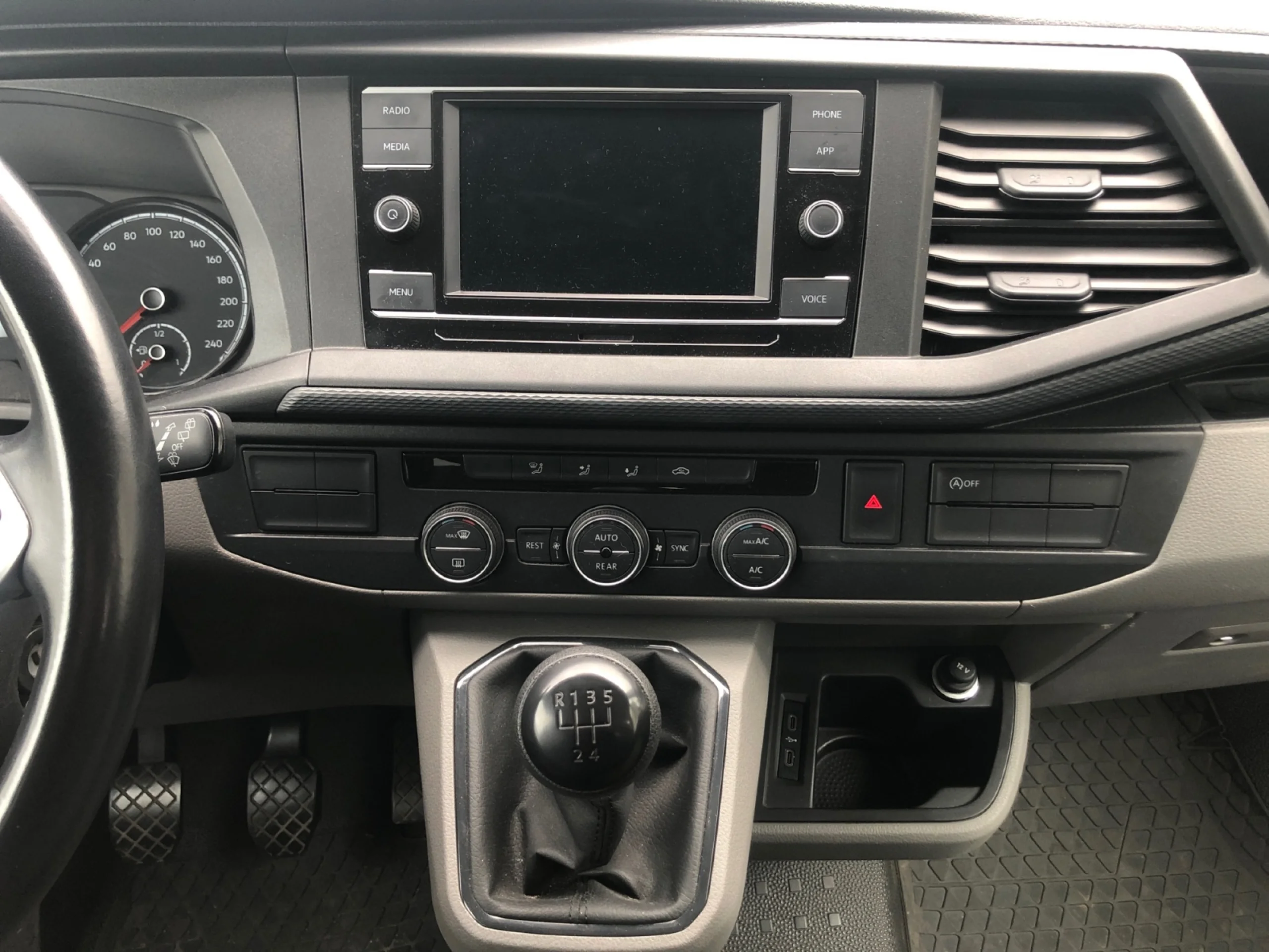 VOLKSWAGEN CARAVELLE ORIGIN - Foto 20