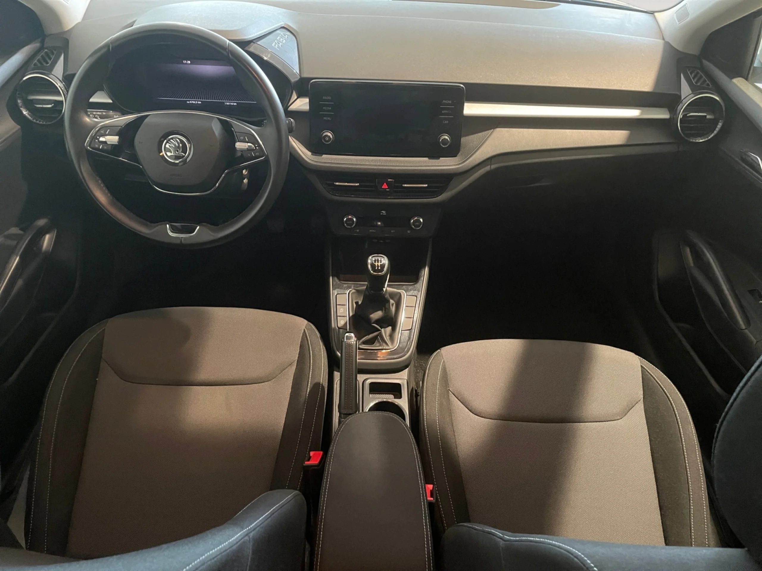 SKODA FABIA 1.0 TSI 70KW (95CV) AMBITION - Foto 4