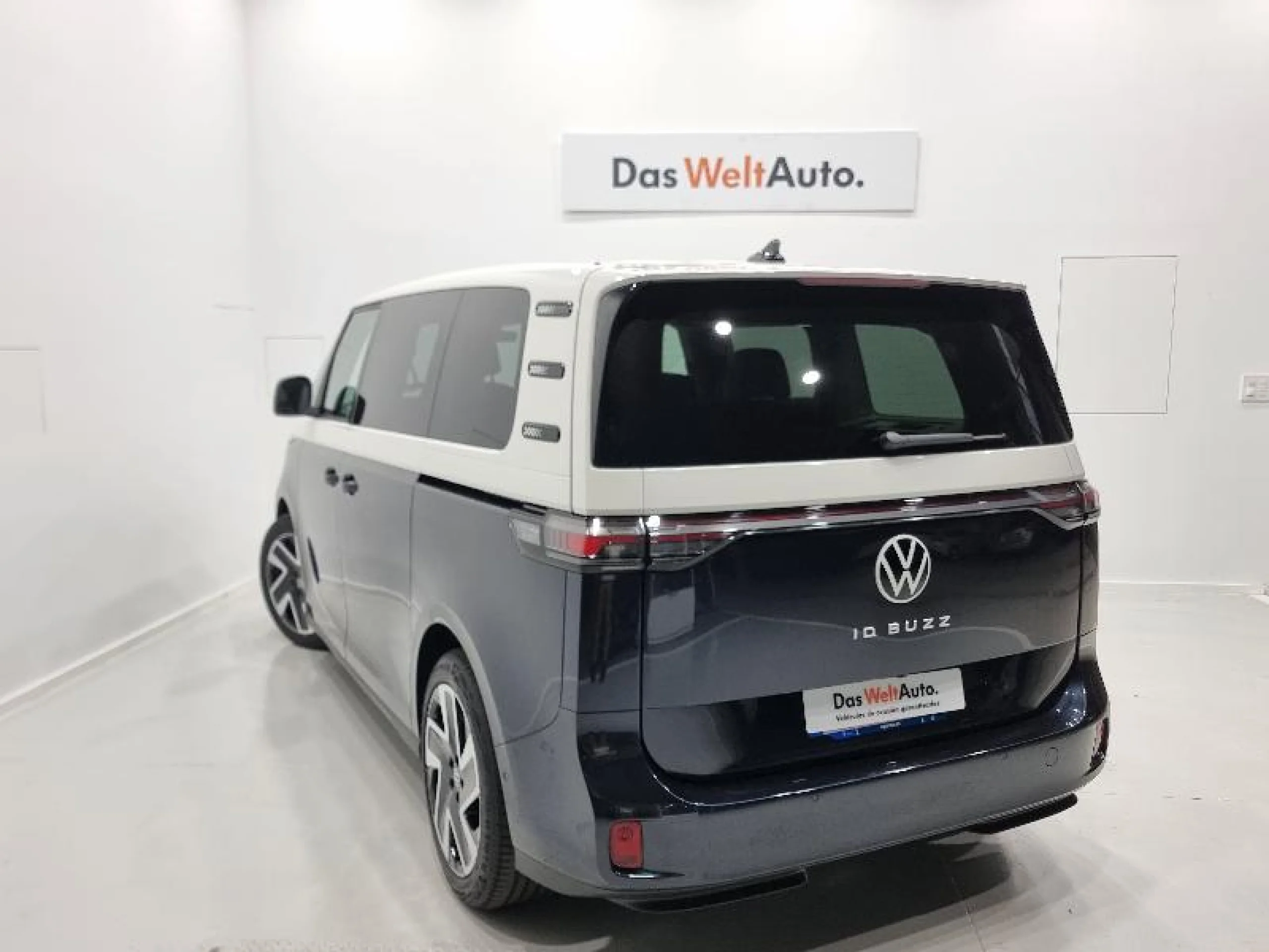 VW COMERCIALES ID. BUZZ ID. BUZZ  PRO 5 ASIENTOS BATALLA CORTA  150 KW (204 CV) 77 KWH AUT 1 VEL. - Foto 3