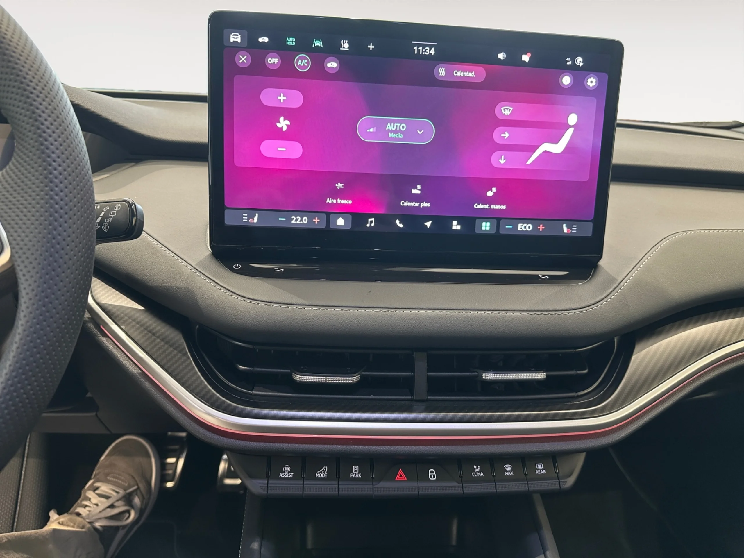 SKODA ELROQ 150 KW (204 CV) 63 KWH SPORTLINE - Foto 20