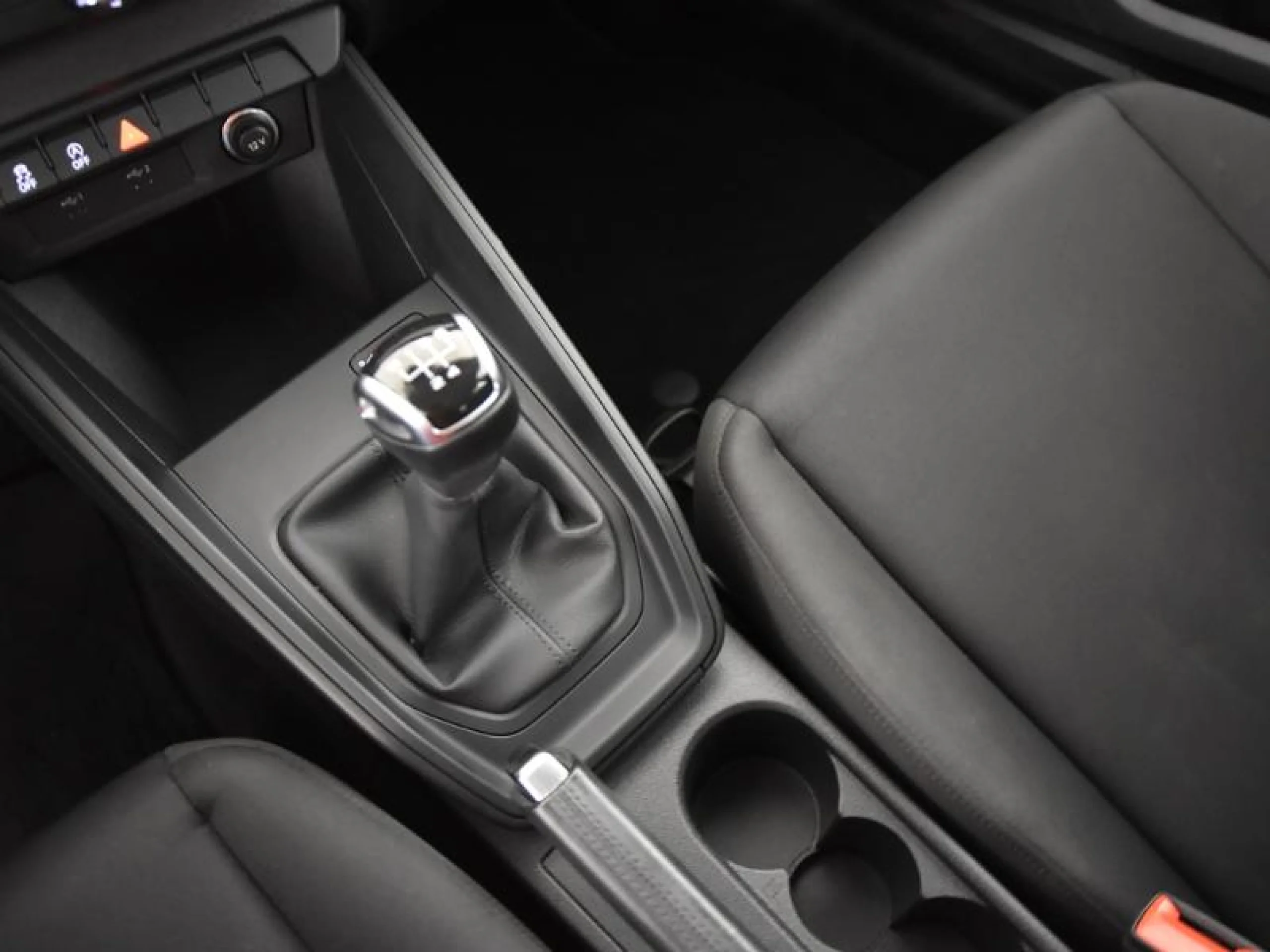 AUDI A1 SPORTBACK ADVANCED 25 TFSI 70KW (95CV) - Foto 9