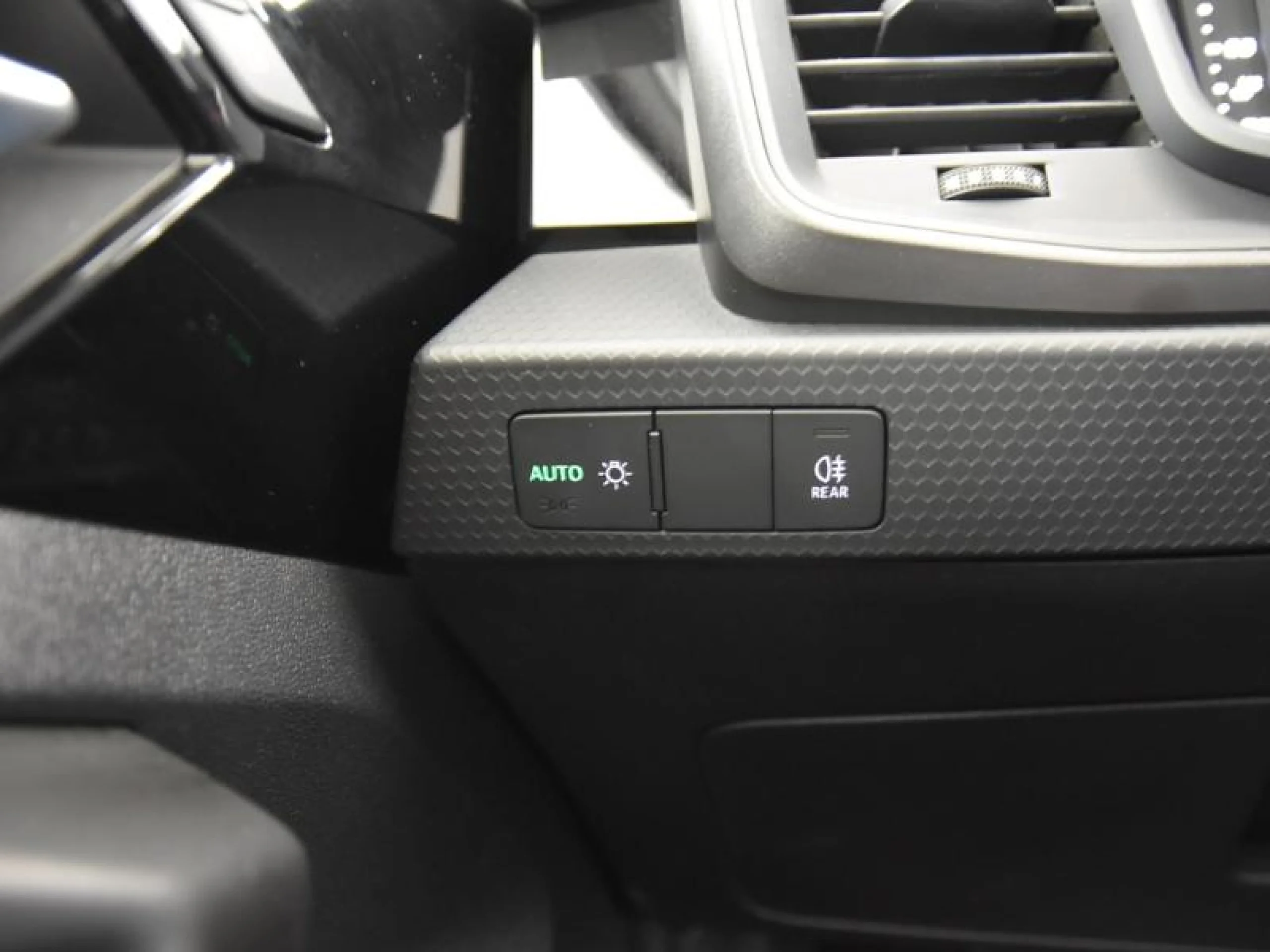 AUDI A1 SPORTBACK ADVANCED 25 TFSI 70KW (95CV) - Foto 14