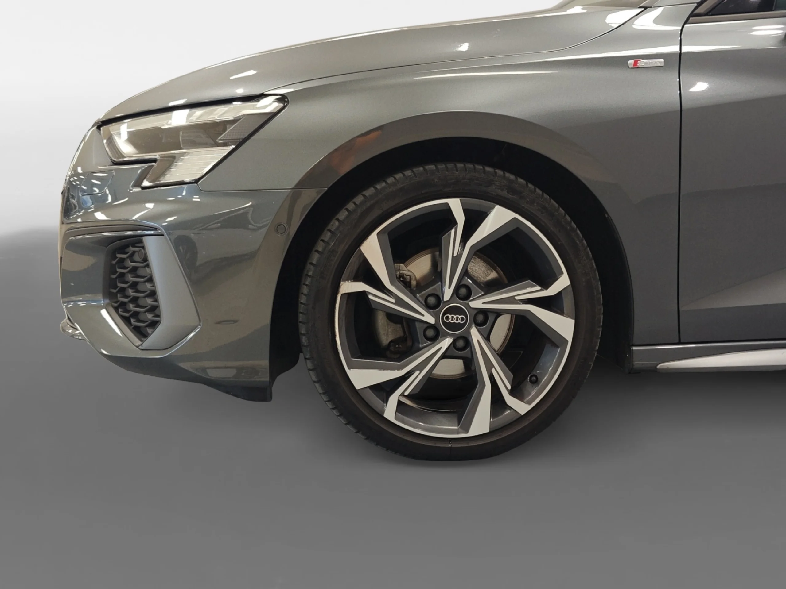 AUDI A3 SPORTBACK GENUINE 35 TFSI 110KW S TRONIC - Foto 8