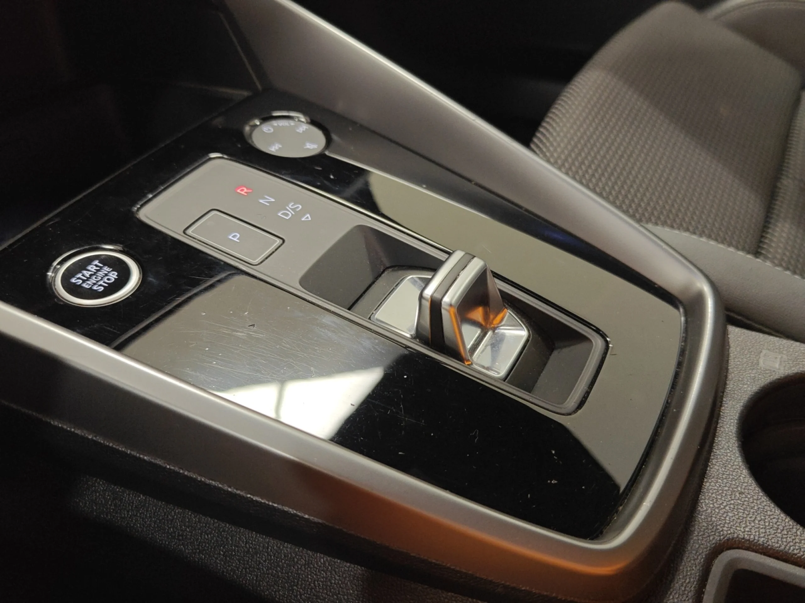 AUDI A3 SPORTBACK GENUINE 35 TFSI 110KW S TRONIC - Foto 17