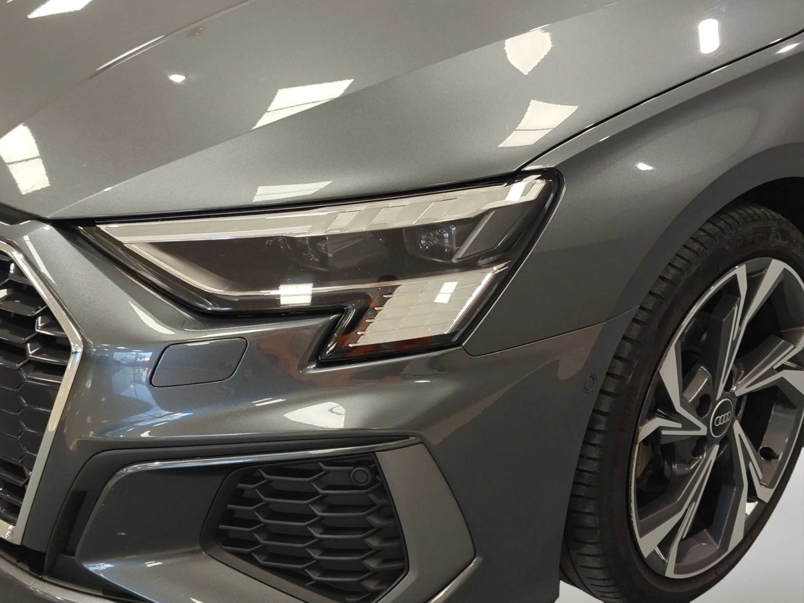 AUDI A3 SPORTBACK GENUINE 35 TFSI 110KW S TRONIC - Foto 22