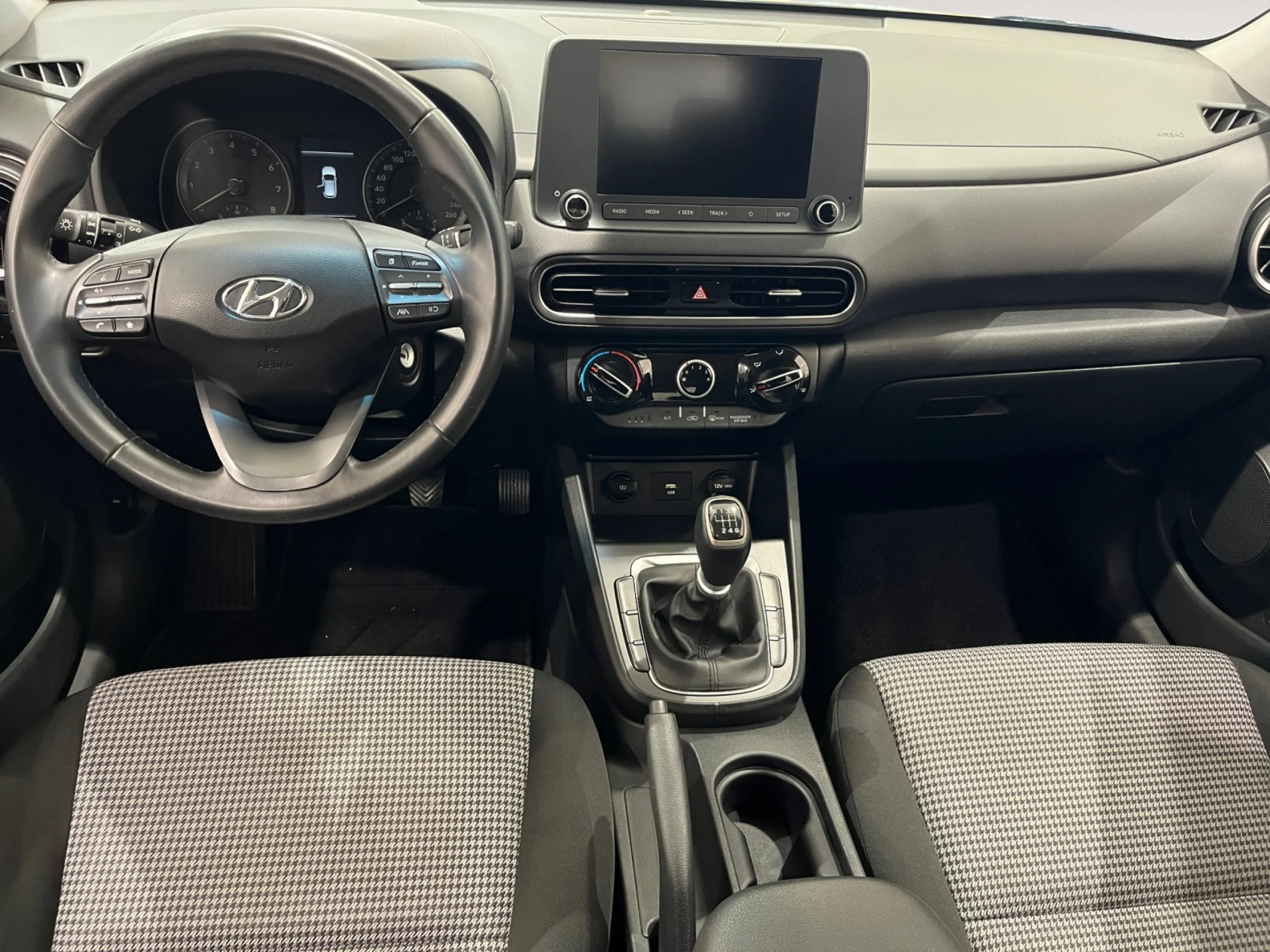 HYUNDAI KONA 1.0 TGDI KLASS 4X2 - Foto 4