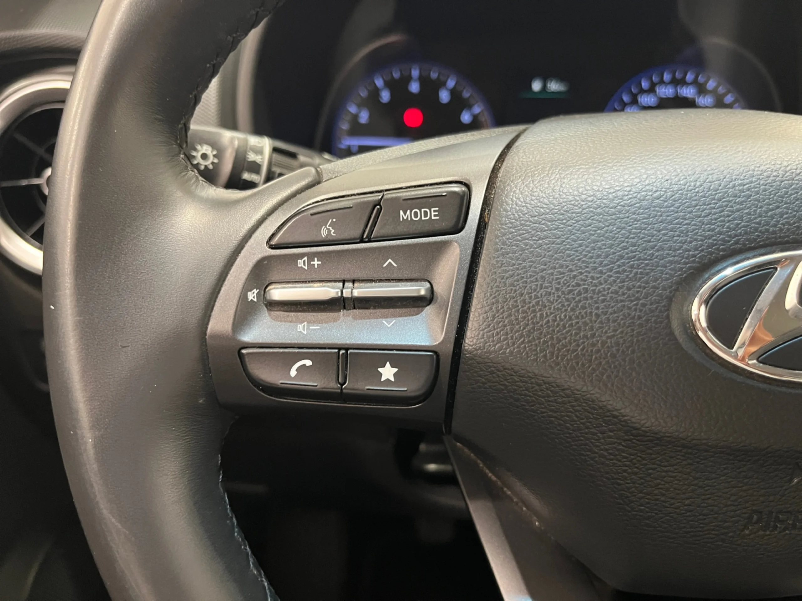 HYUNDAI KONA 1.0 TGDI KLASS 4X2 - Foto 15