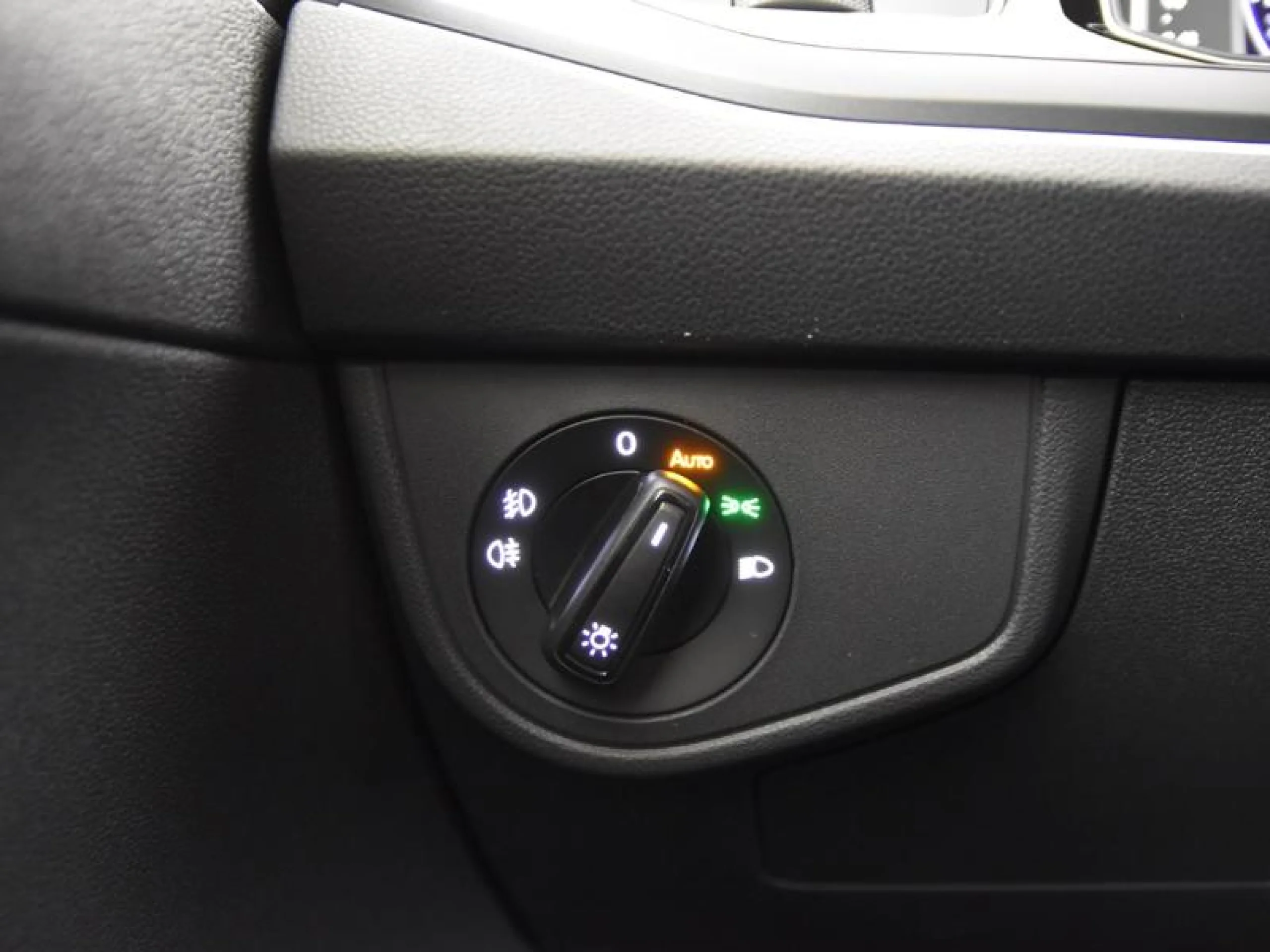 VOLKSWAGEN TAIGO TAIGO R LINE 1.0 TSI 85 KW (115 CV )  AUTOM TICO DSG 7 VEL. - Foto 16