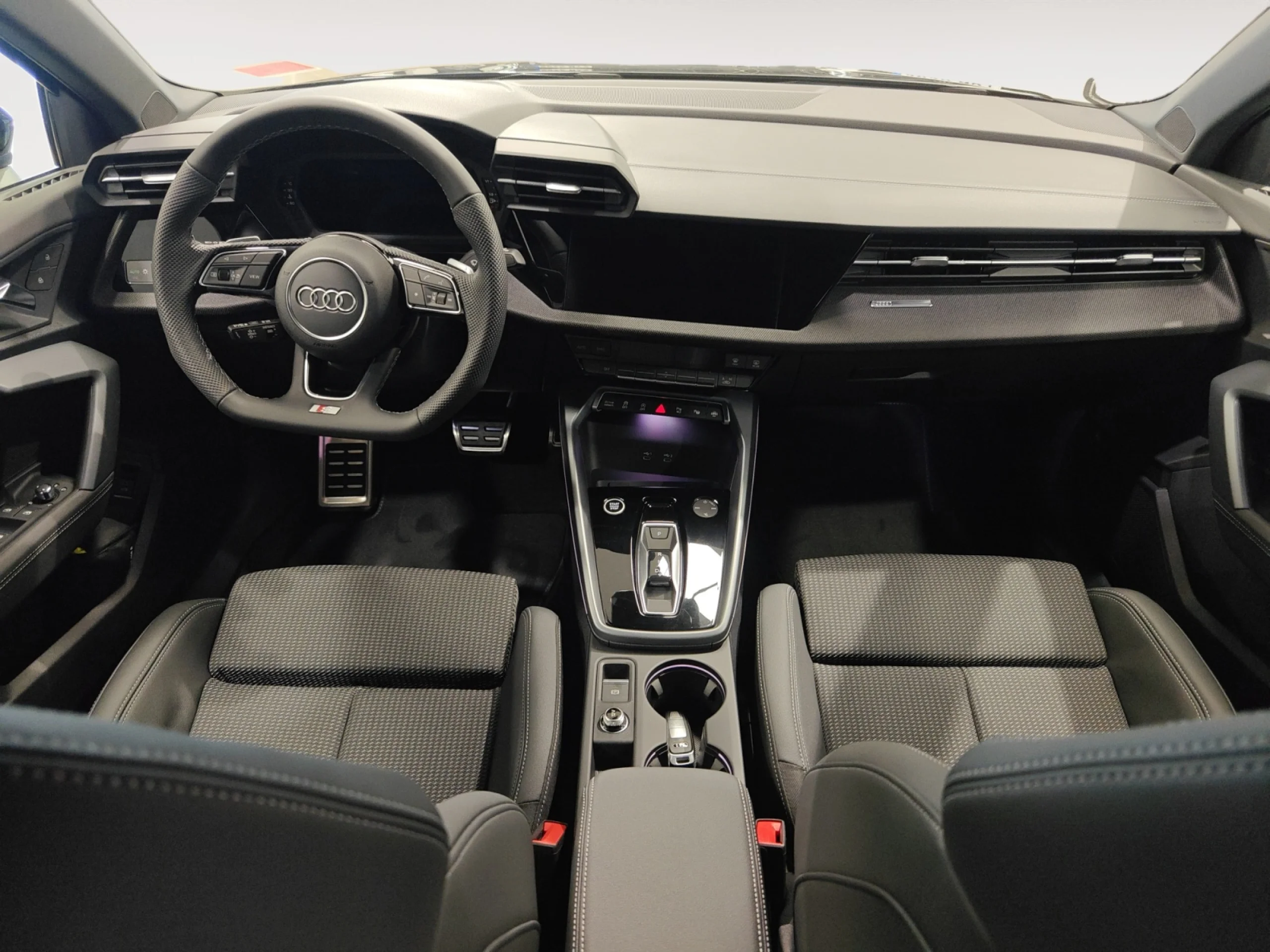 AUDI A3 ALLSTREET GENUINE TDI 110KW S TRONIC - Foto 4