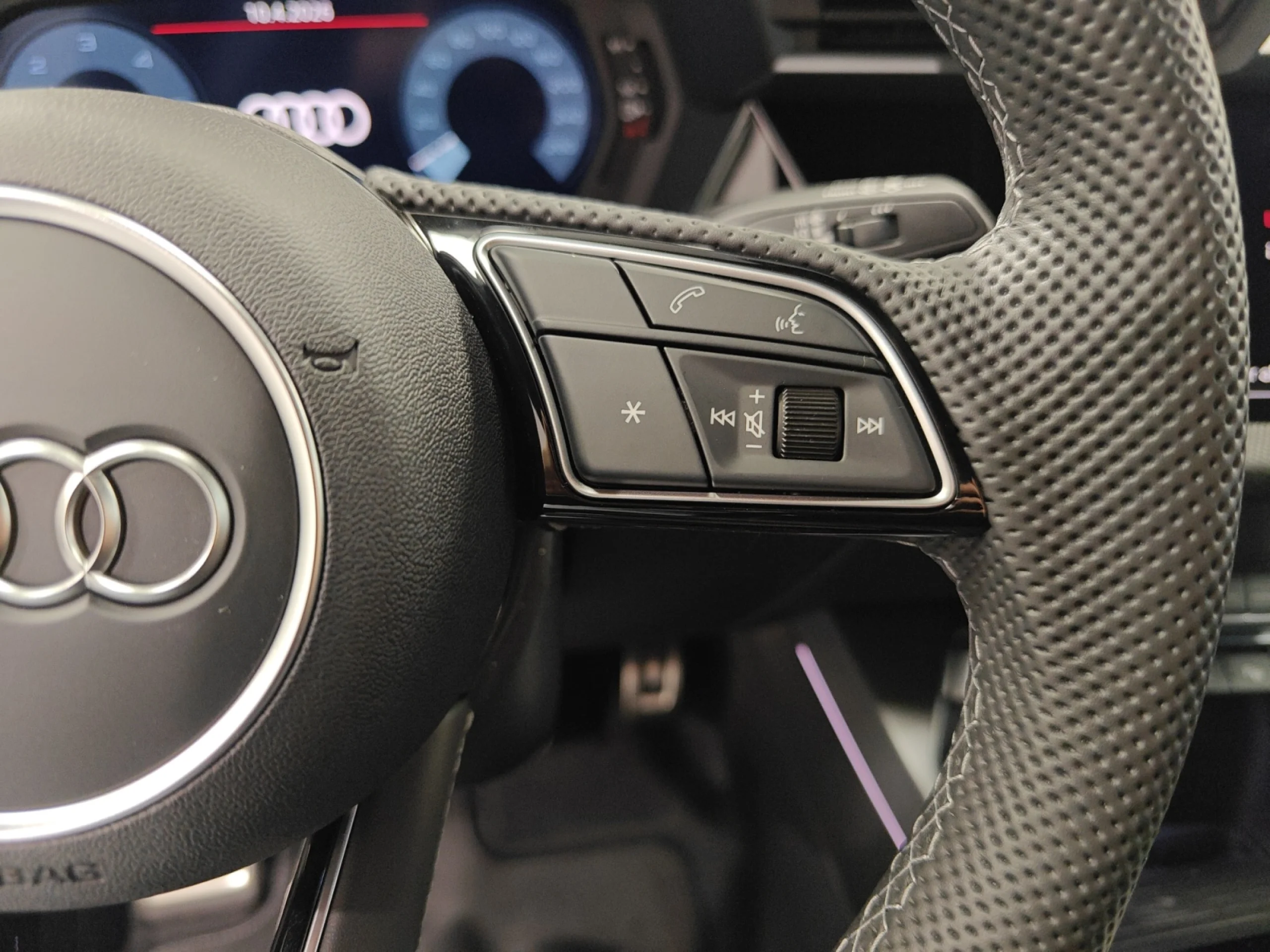 AUDI A3 ALLSTREET GENUINE TDI 110KW S TRONIC - Foto 10