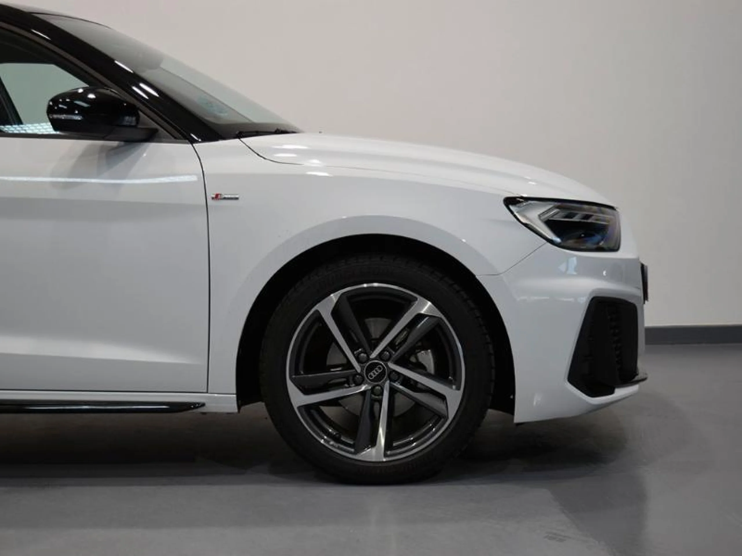 AUDI A1 SPORTBACK ADRENALIN BLACK ED 30TFSI 81KW - Foto 6