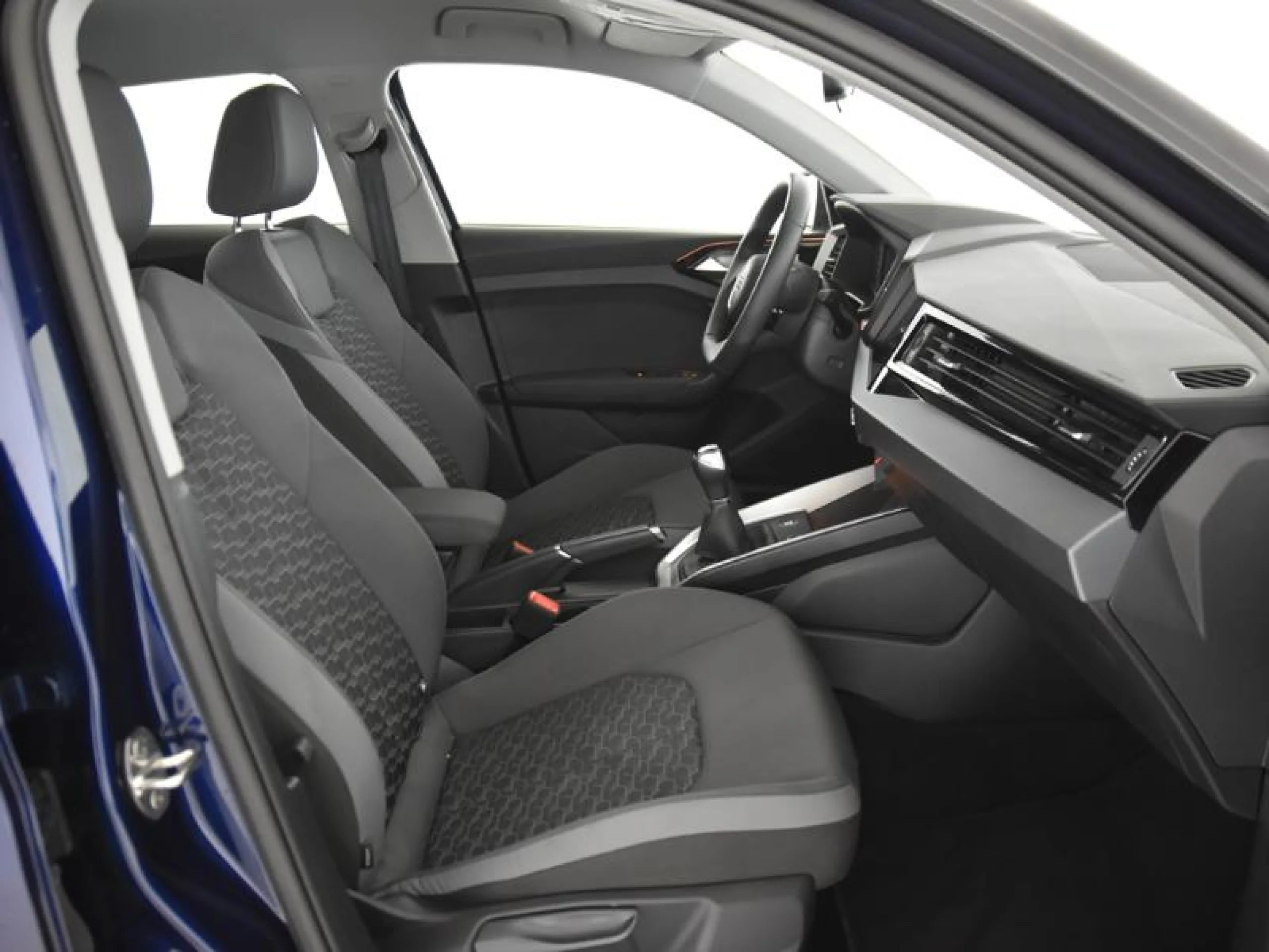 AUDI A1 SPORTBACK ADRENALIN BLACK ED 30TFSI 85KW - Foto 6