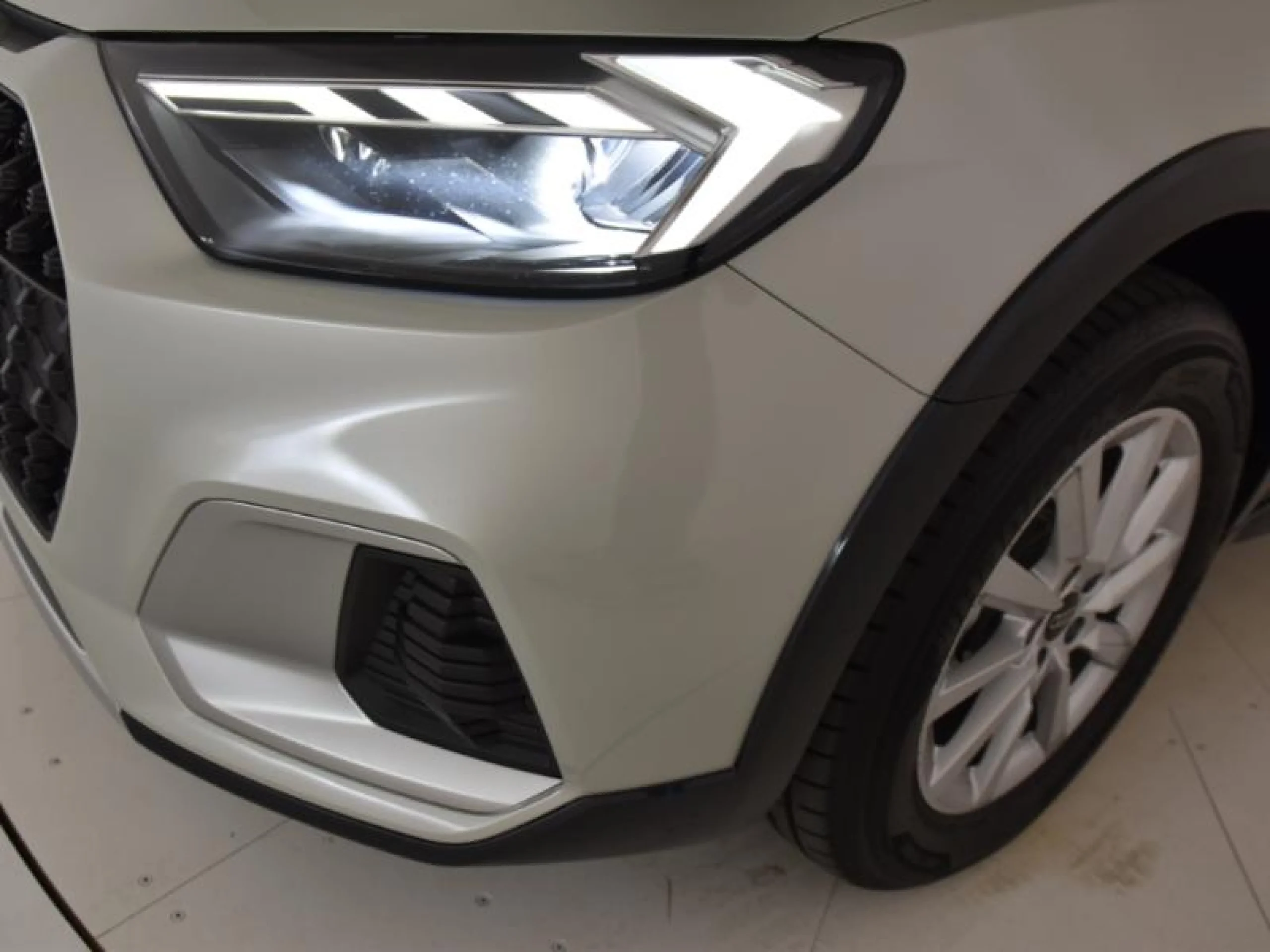 AUDI A1 ALLSTREET 30 TFSI 81KW (110CV) - Foto 18