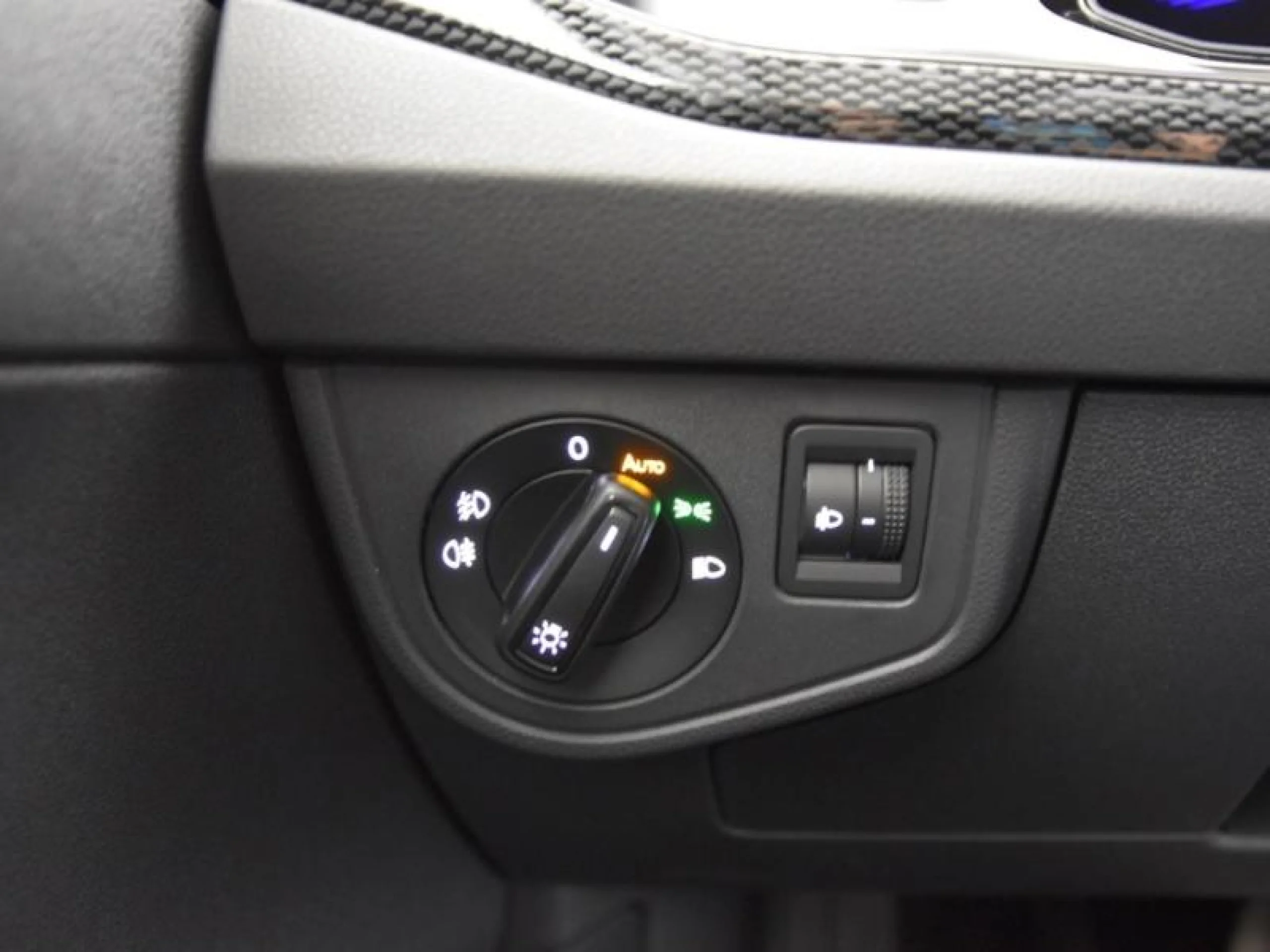 VOLKSWAGEN TAIGO LIFE 1.0 TSI 70KW (95CV) - Foto 16