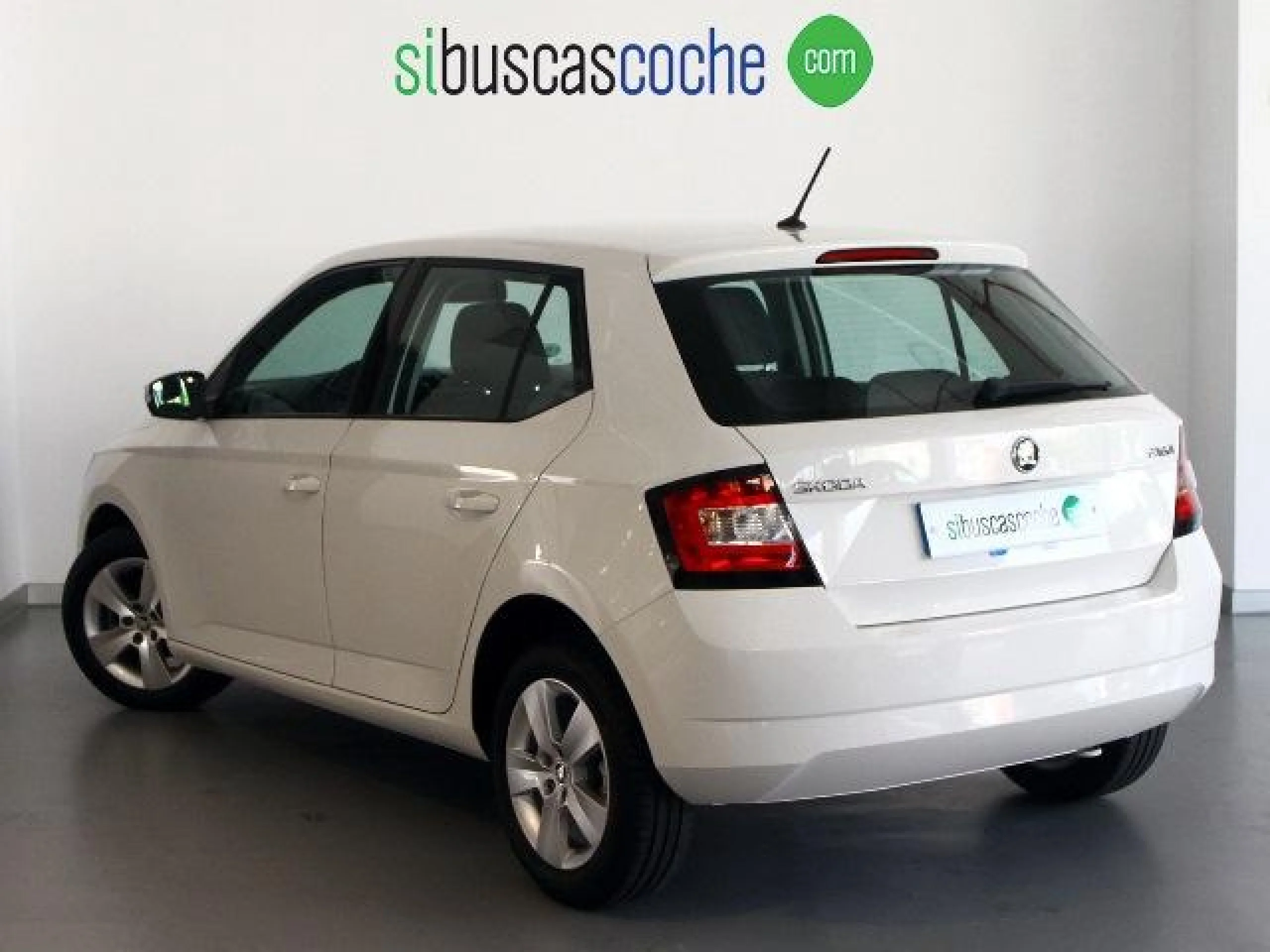 SKODA FABIA 1.4 TDI 66KW (90CV) LIKE - Foto 2