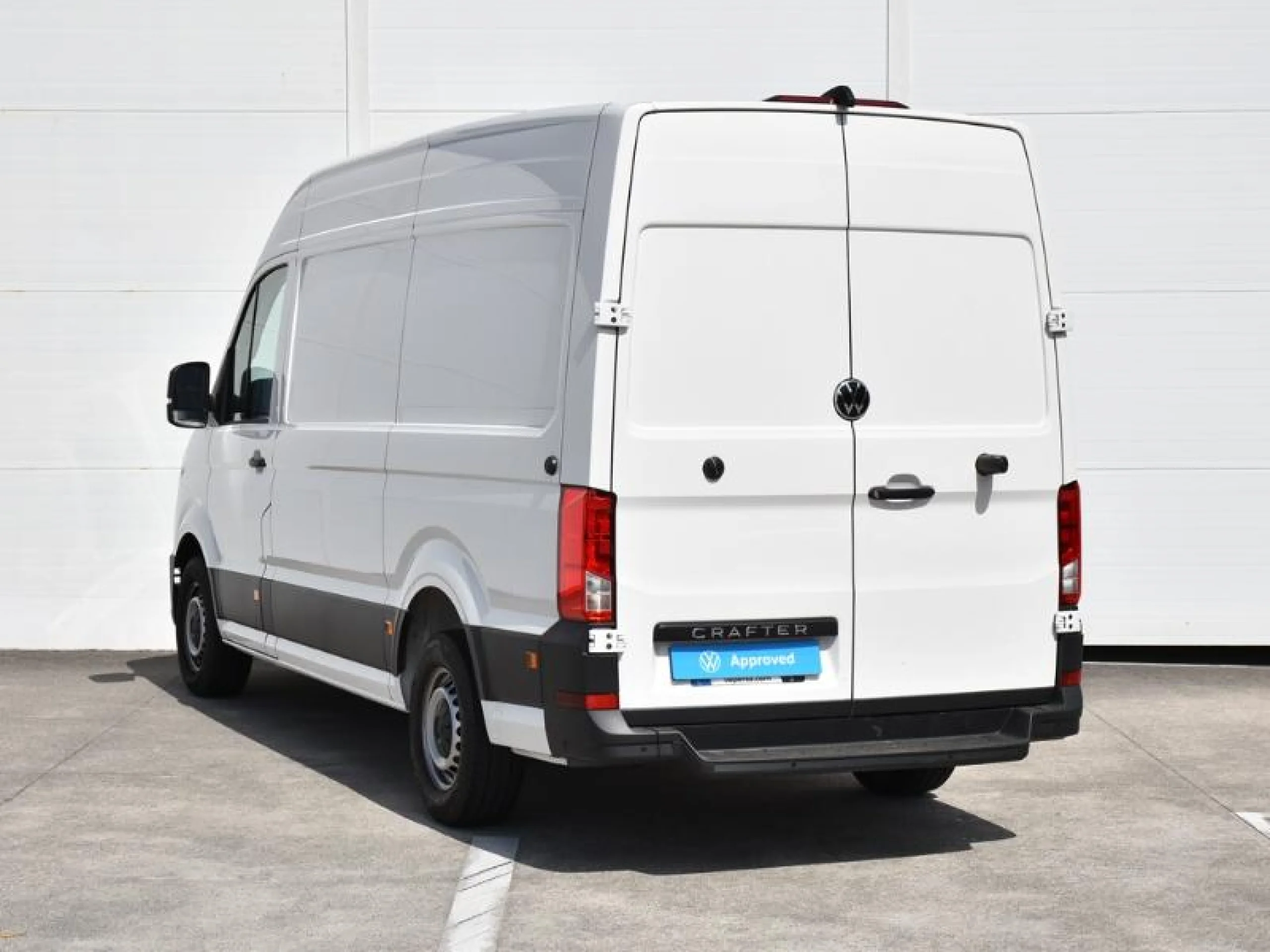VOLKSWAGEN CRAFTER 35 FURGÓN BM TN L3H2 2.0TDI 103KW(140CV) - Foto 2