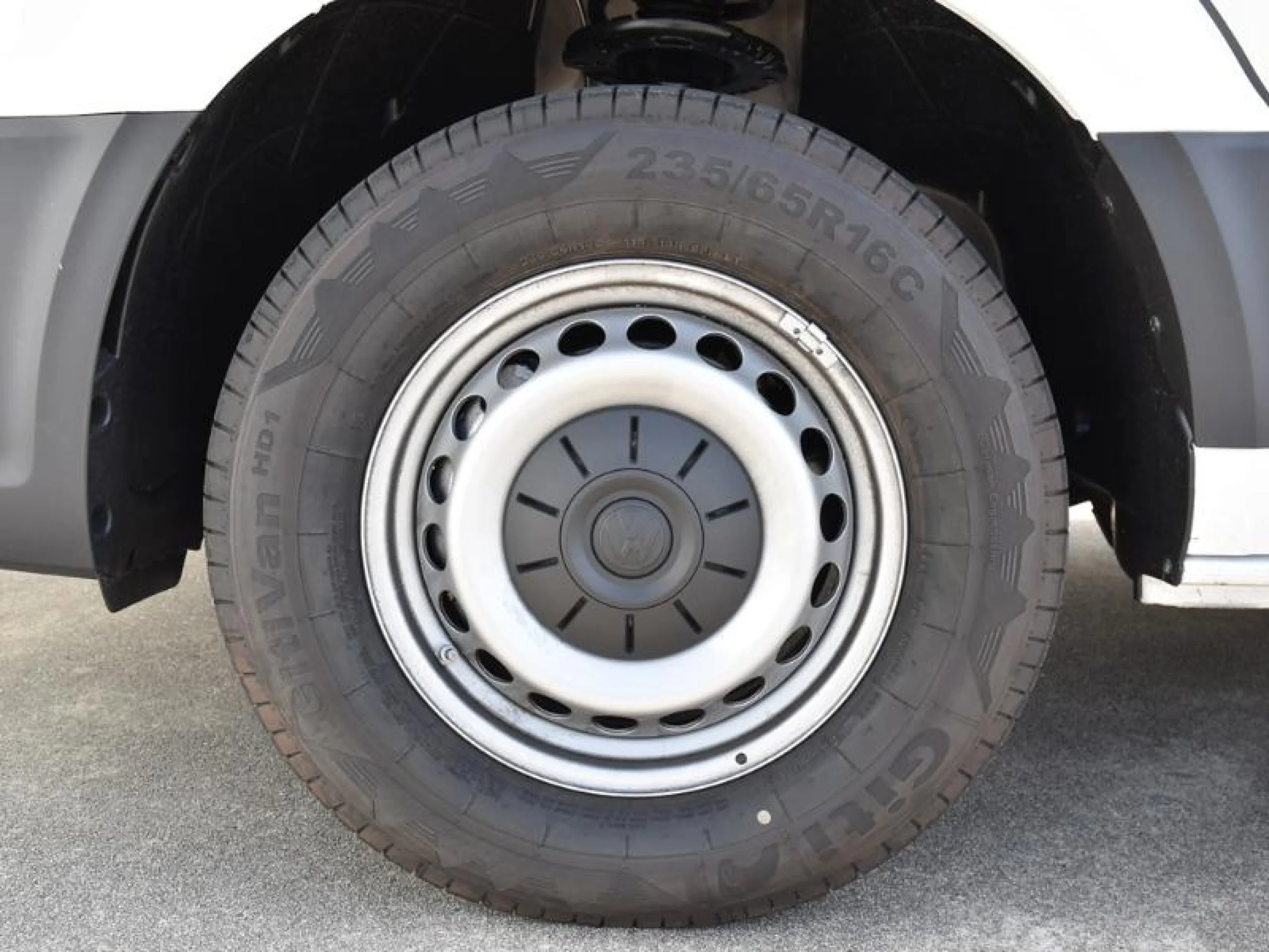 VOLKSWAGEN CRAFTER 35 FURGÓN BM TN L3H2 2.0TDI 103KW(140CV) - Foto 8