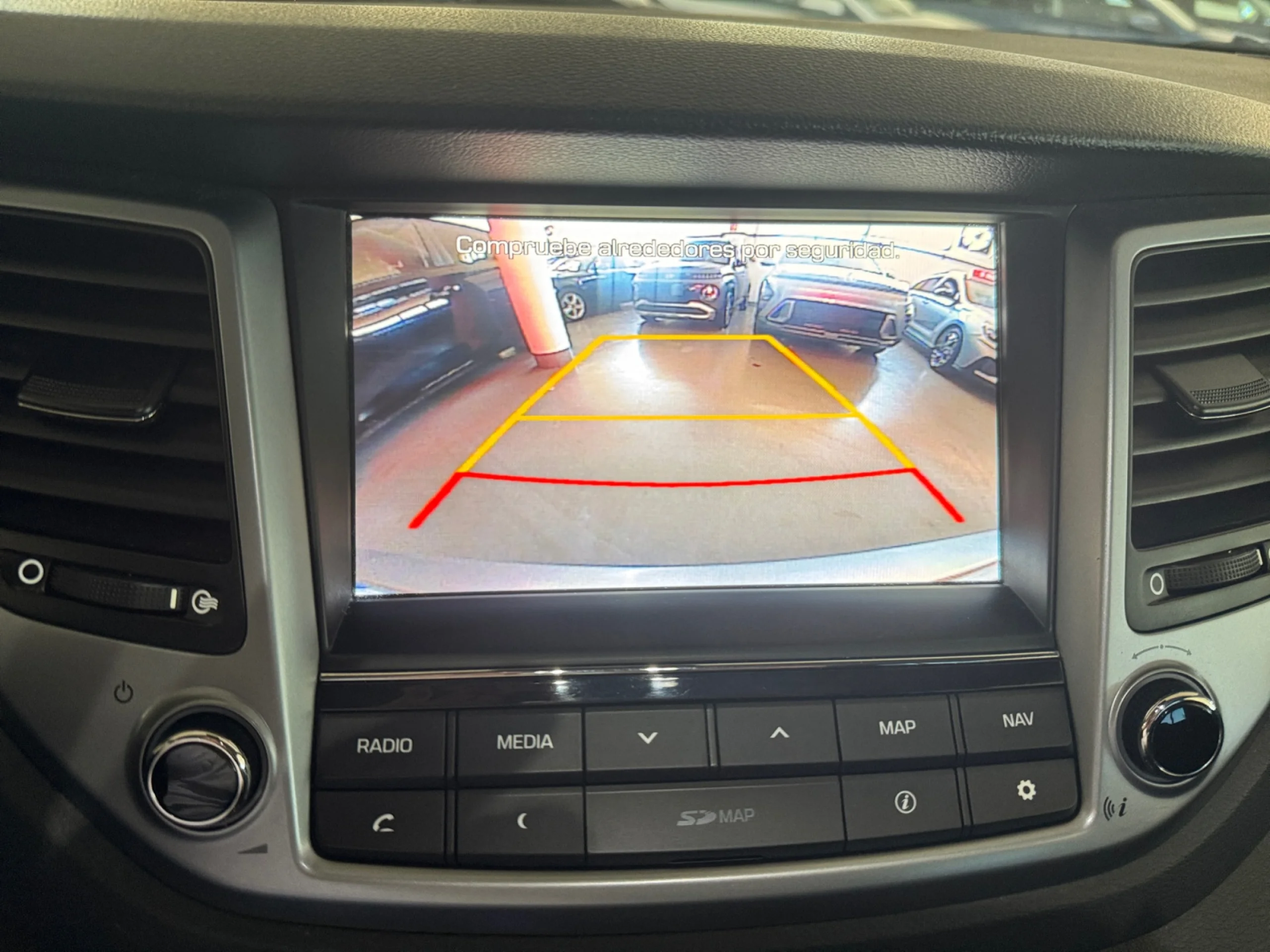 HYUNDAI TUCSON 1.7 CRDI 115CV BLUEDRIVE TECNO SKY 4X2 - Foto 10