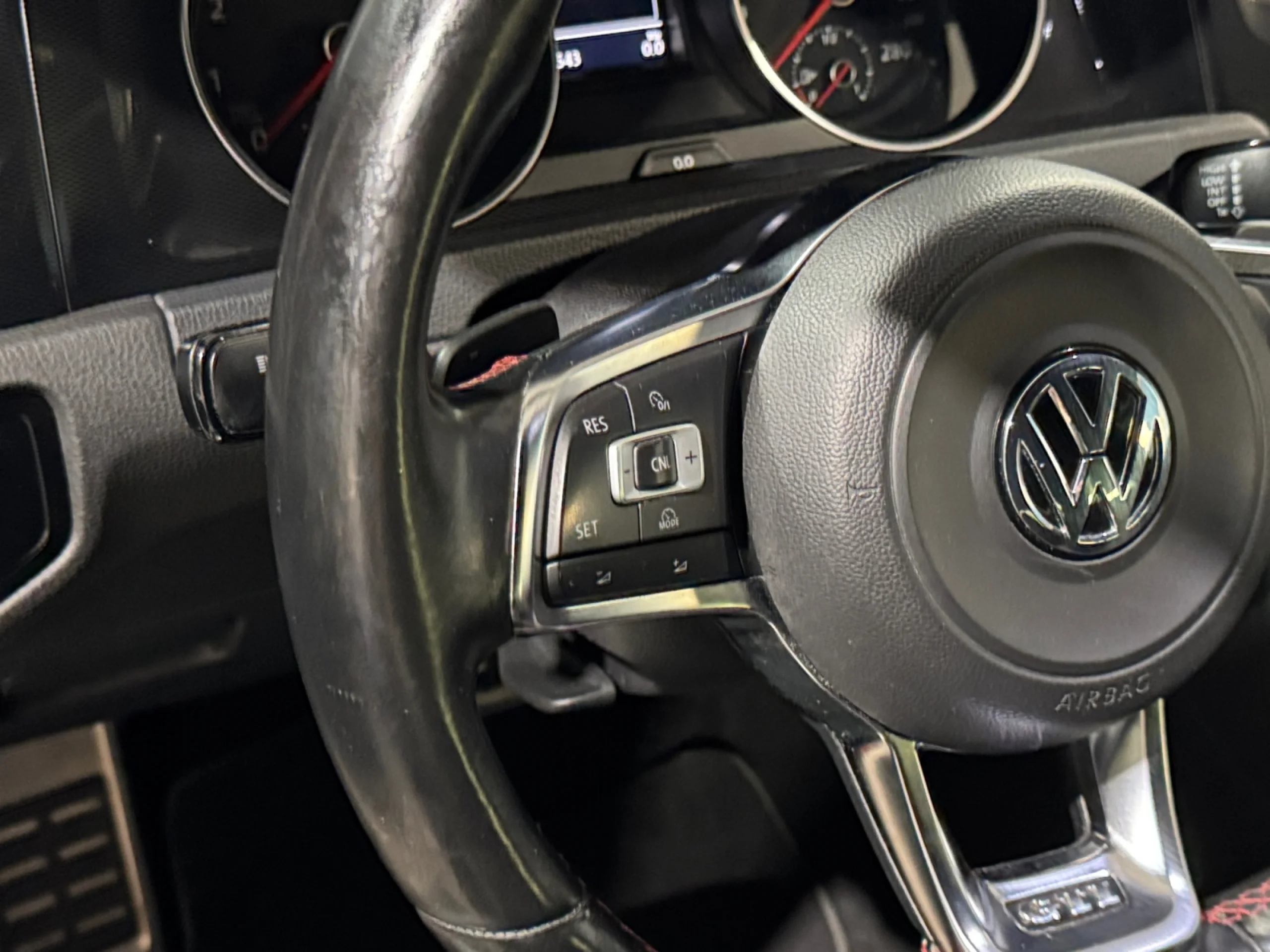 VOLKSWAGEN GOLF 2.0 TSI 210CV DSG 6 VEL GTI - Foto 11