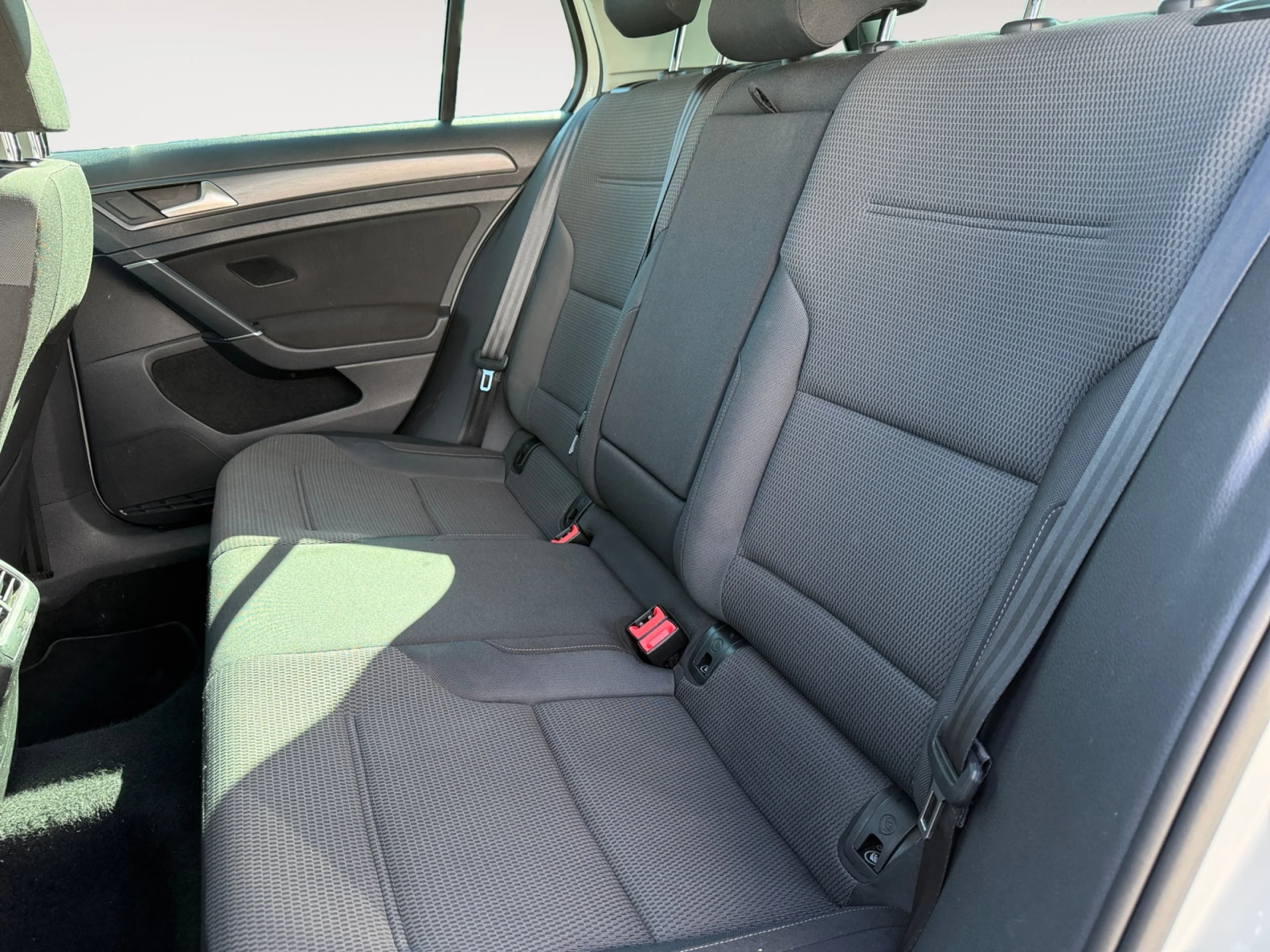 VOLKSWAGEN GOLF ADVANCE 1.6 TDI 85KW (115CV) DSG - Foto 6