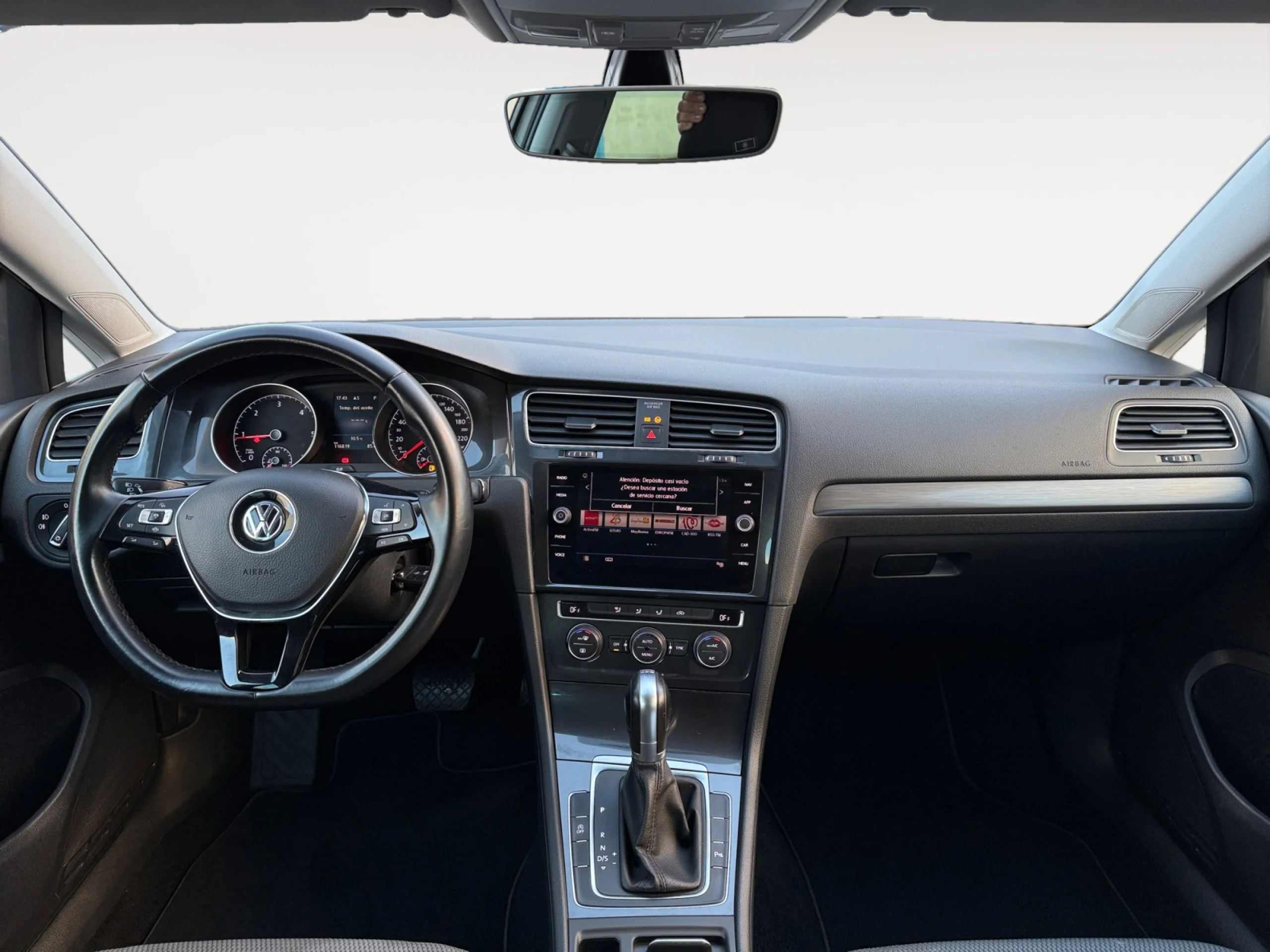 VOLKSWAGEN GOLF ADVANCE 1.6 TDI 85KW (115CV) DSG - Foto 4