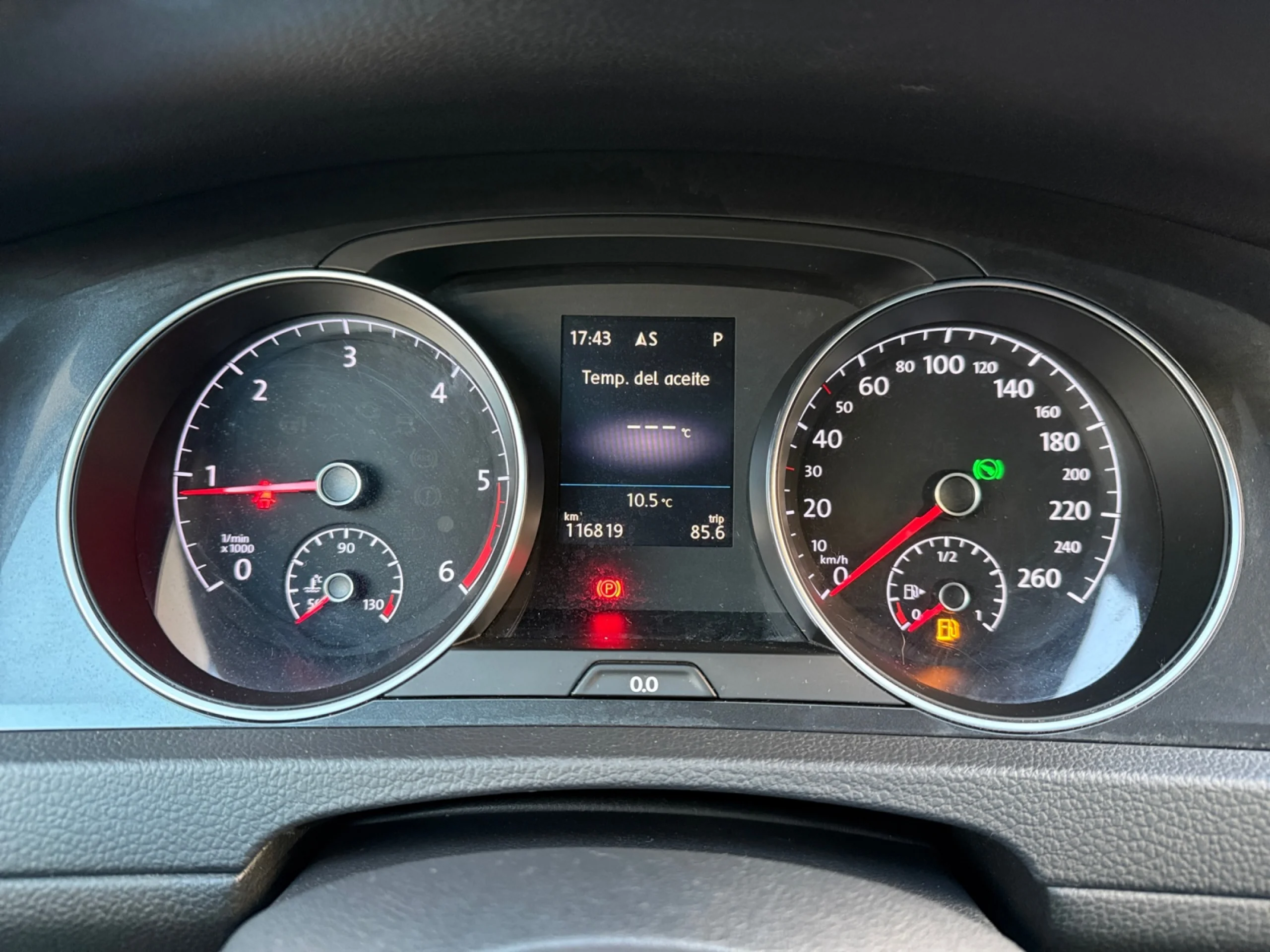 VOLKSWAGEN GOLF ADVANCE 1.6 TDI 85KW (115CV) DSG - Foto 10