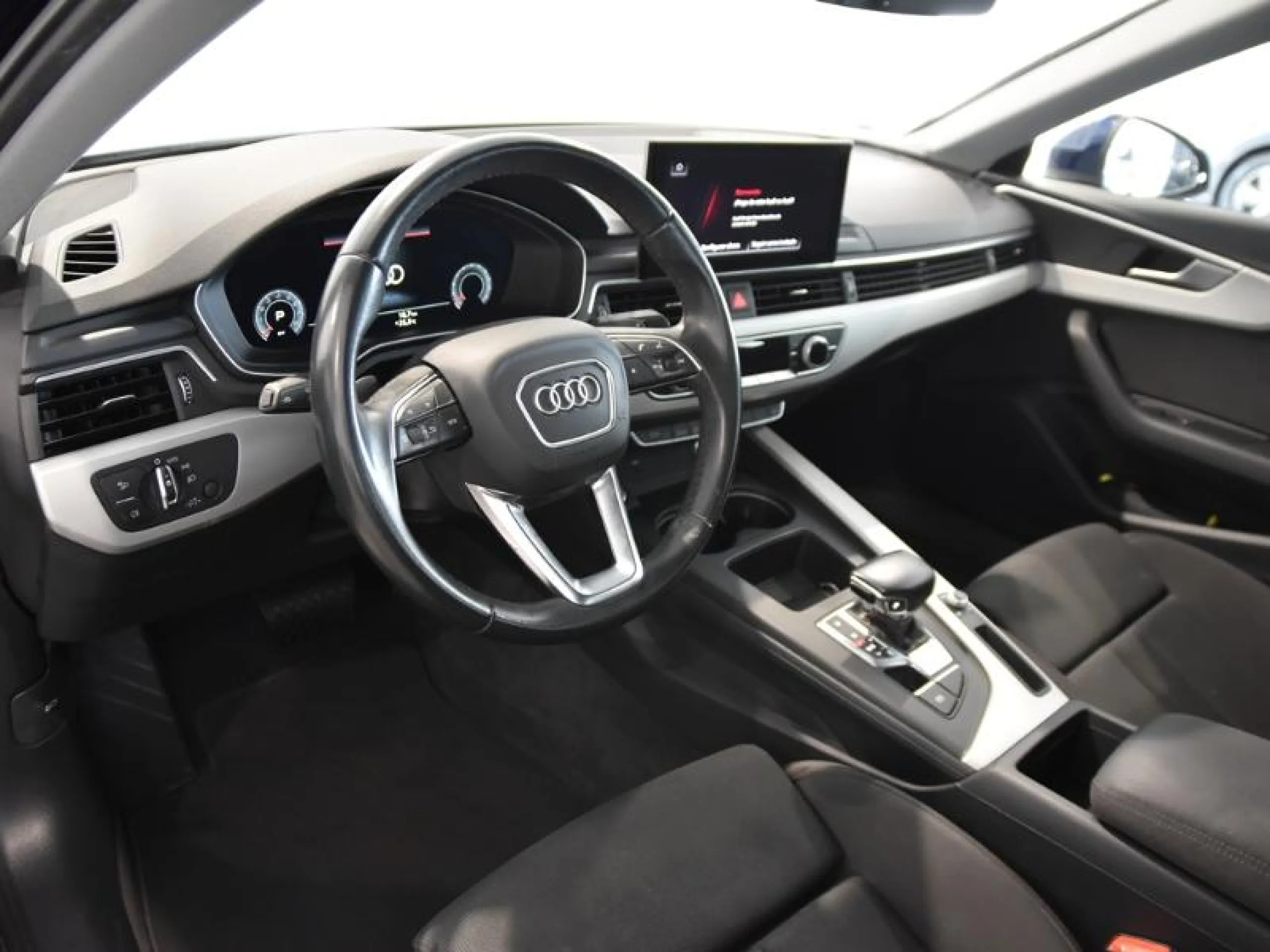 AUDI A4 S LINE 35 TFSI 110KW (150CV) S TRONIC - Foto 9