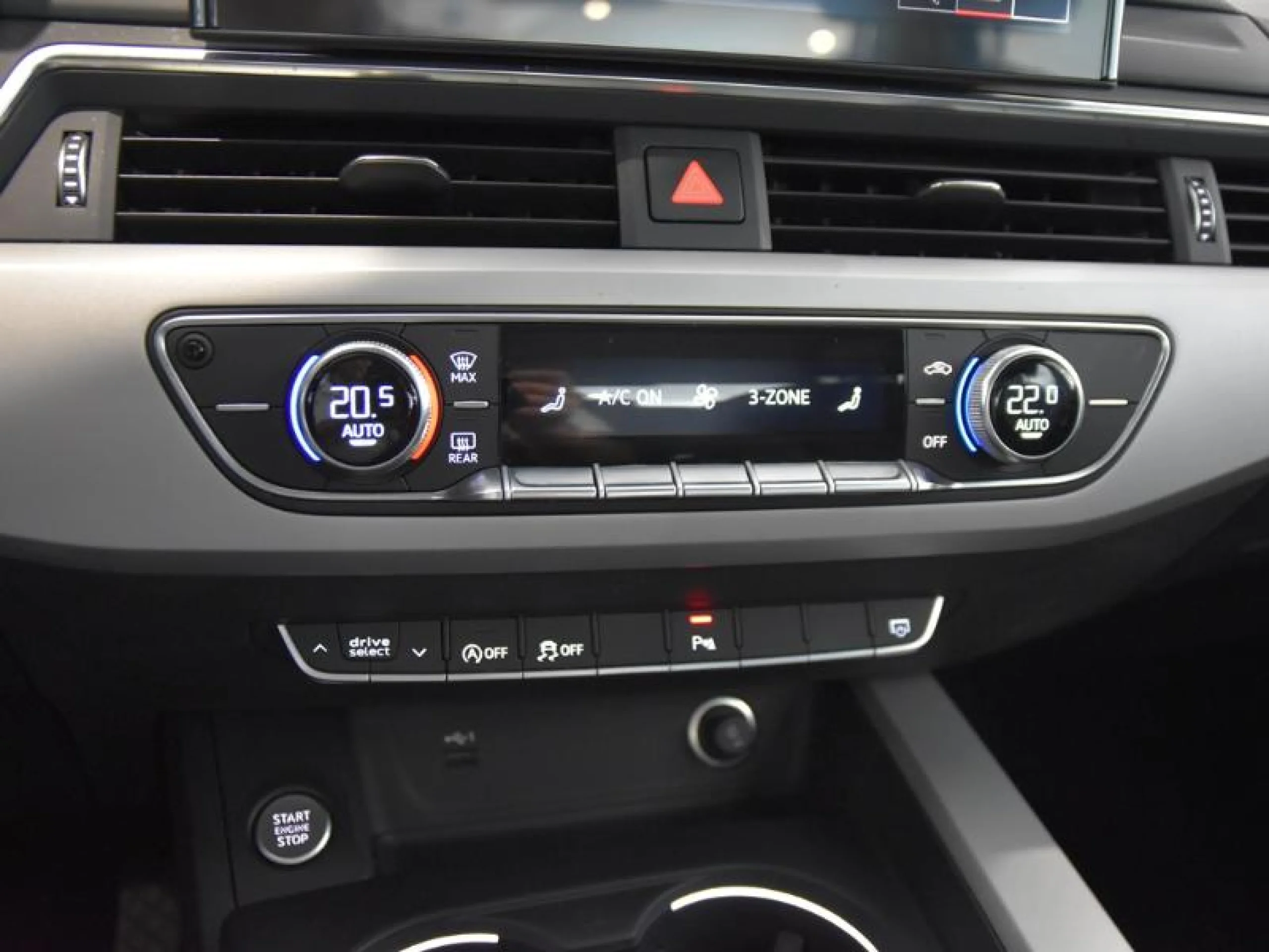 AUDI A4 S LINE 35 TFSI 110KW (150CV) S TRONIC - Foto 11