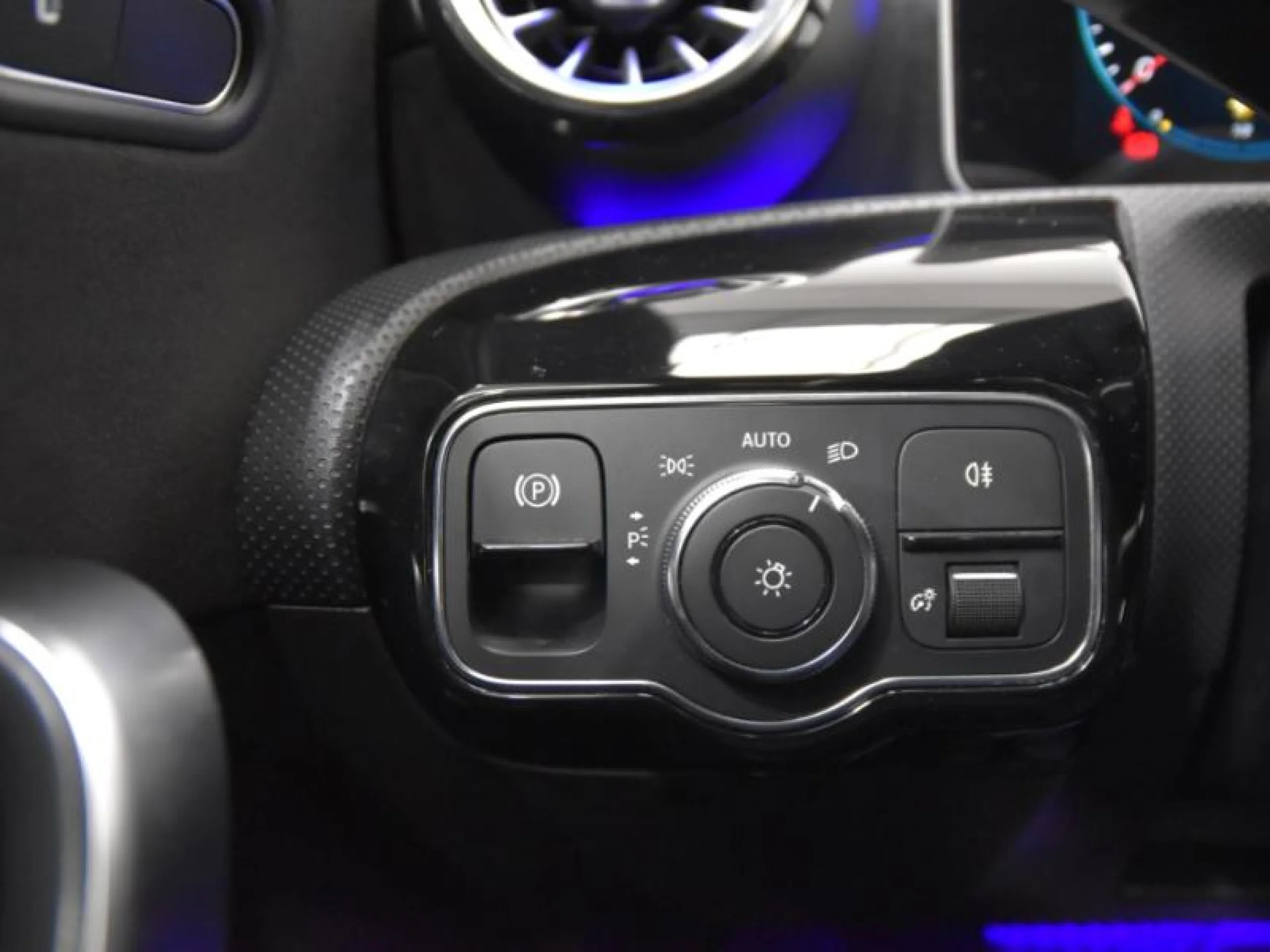 MERCEDES-BENZ CLASE A A 180 D - Foto 20