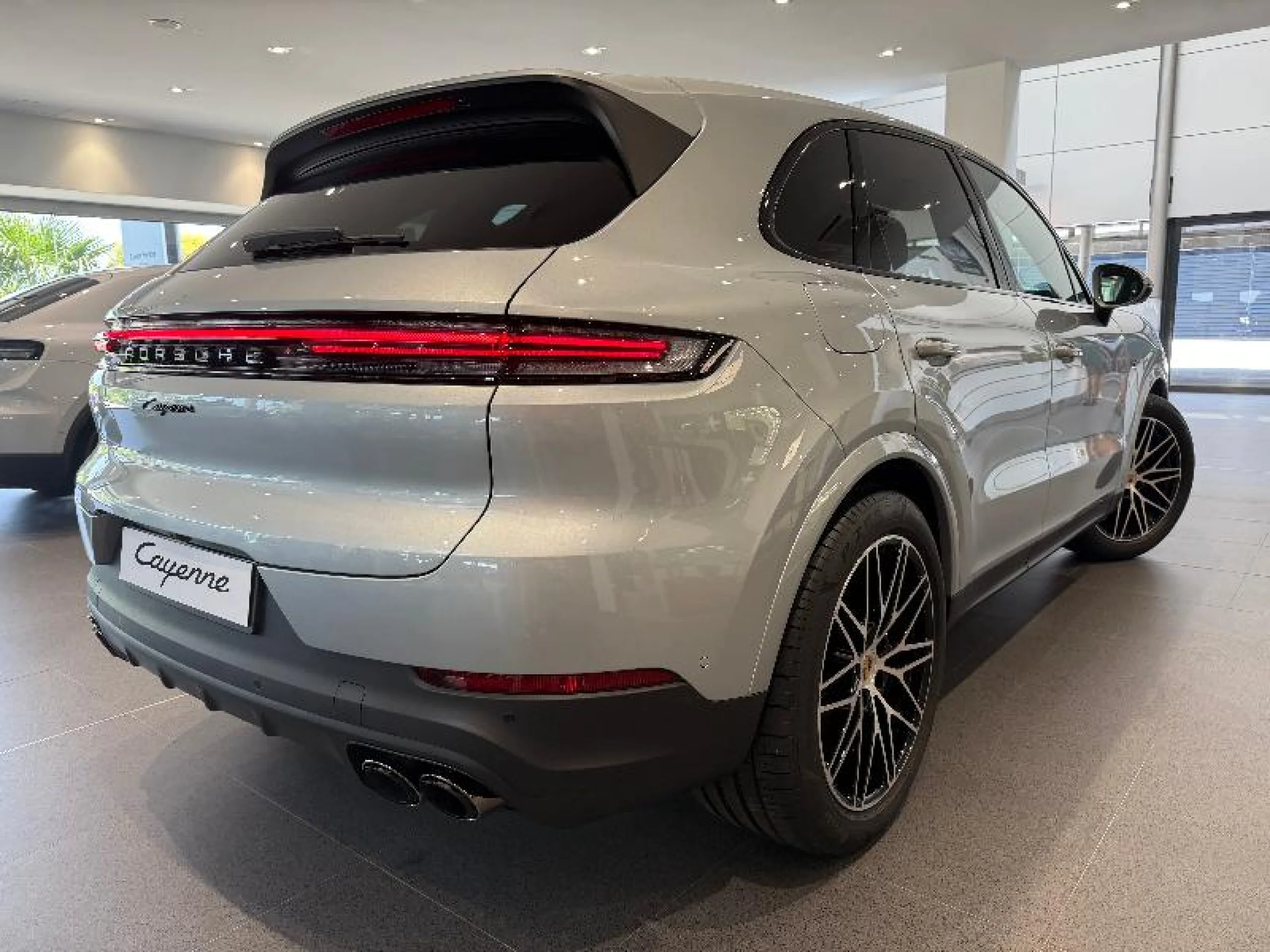 PORSCHE CAYENNE E HYBRID - Foto 5