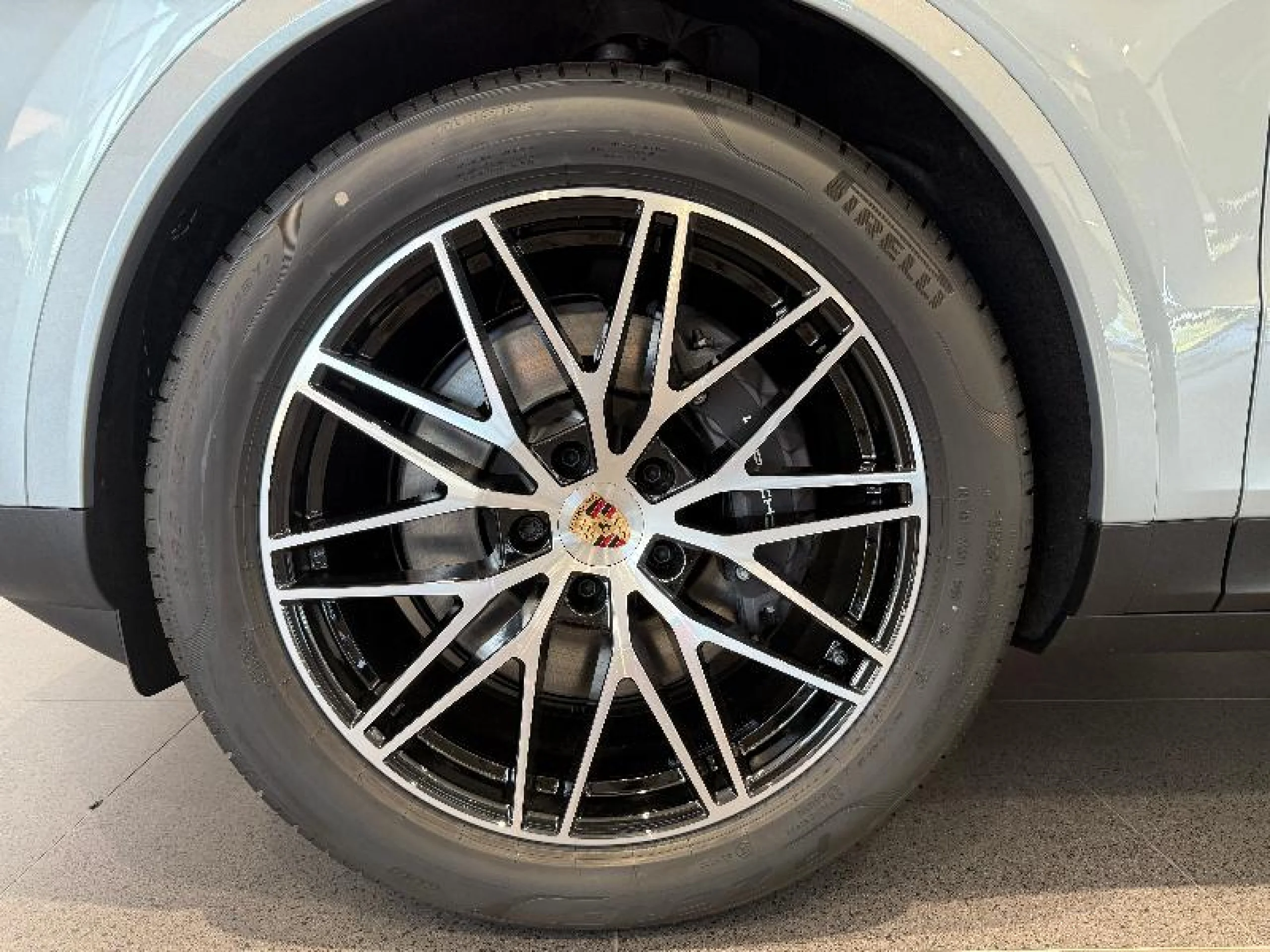 PORSCHE CAYENNE E HYBRID - Foto 13