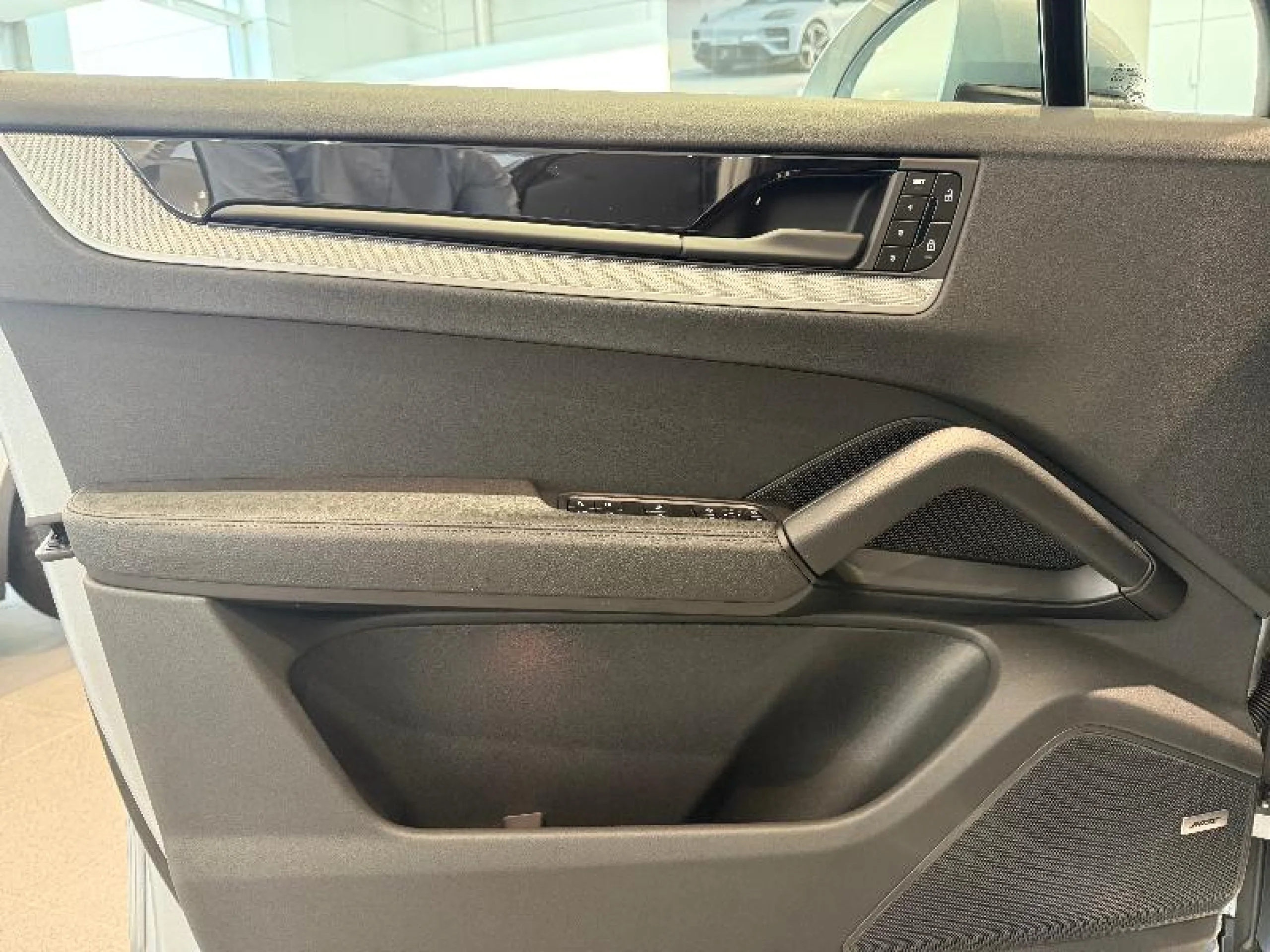 PORSCHE CAYENNE E HYBRID - Foto 21