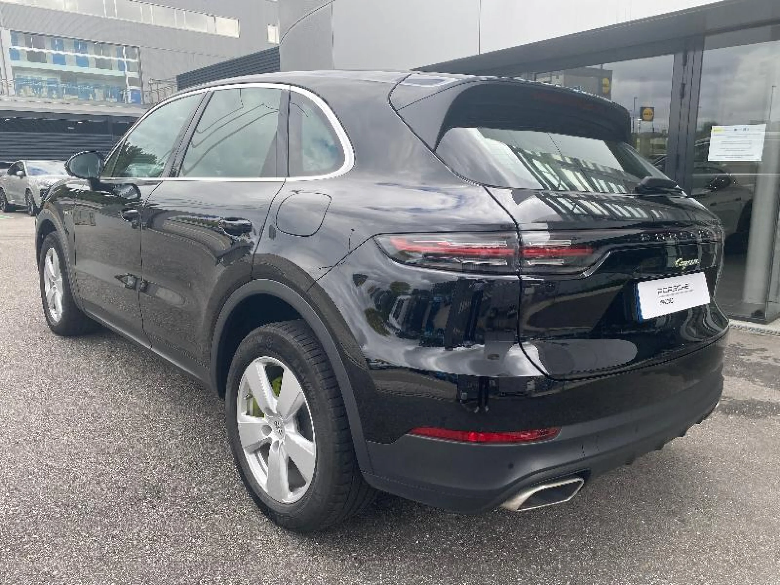 PORSCHE CAYENNE E HYBRID - Foto 3