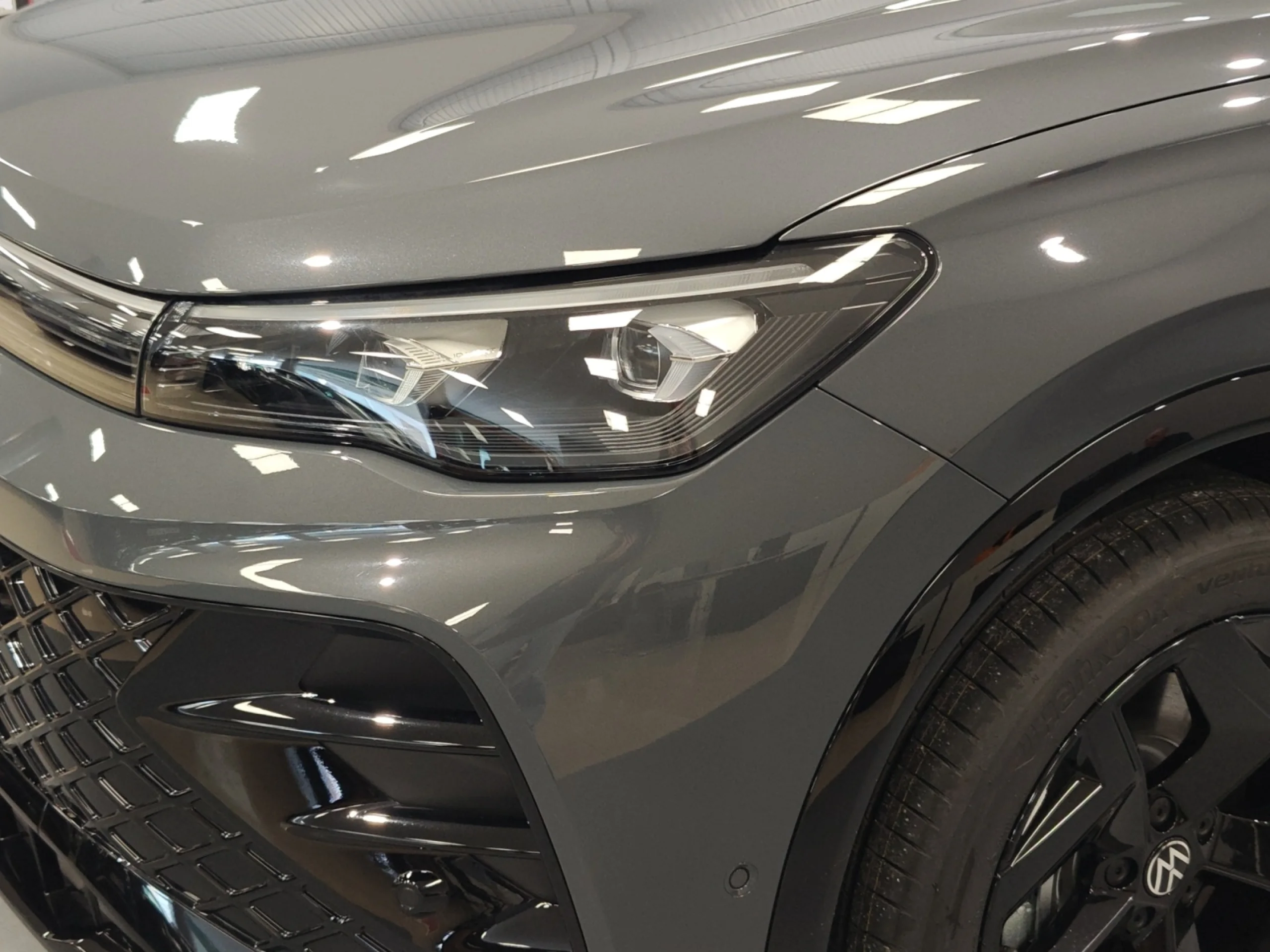 VOLKSWAGEN TIGUAN R LINE 1.5 TSI EHYBRID 150KW (204CV) DSG - Foto 22