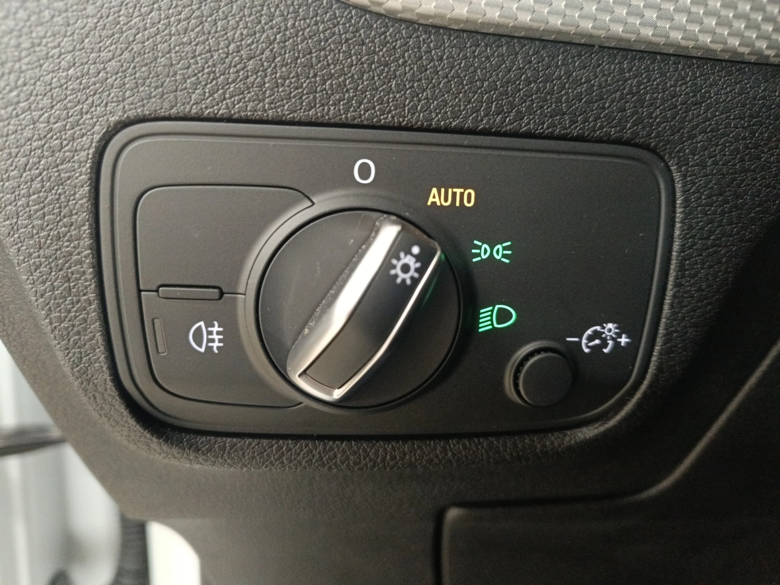 AUDI Q2 S LINE 30 TFSI 85KW (116CV) - Foto 12