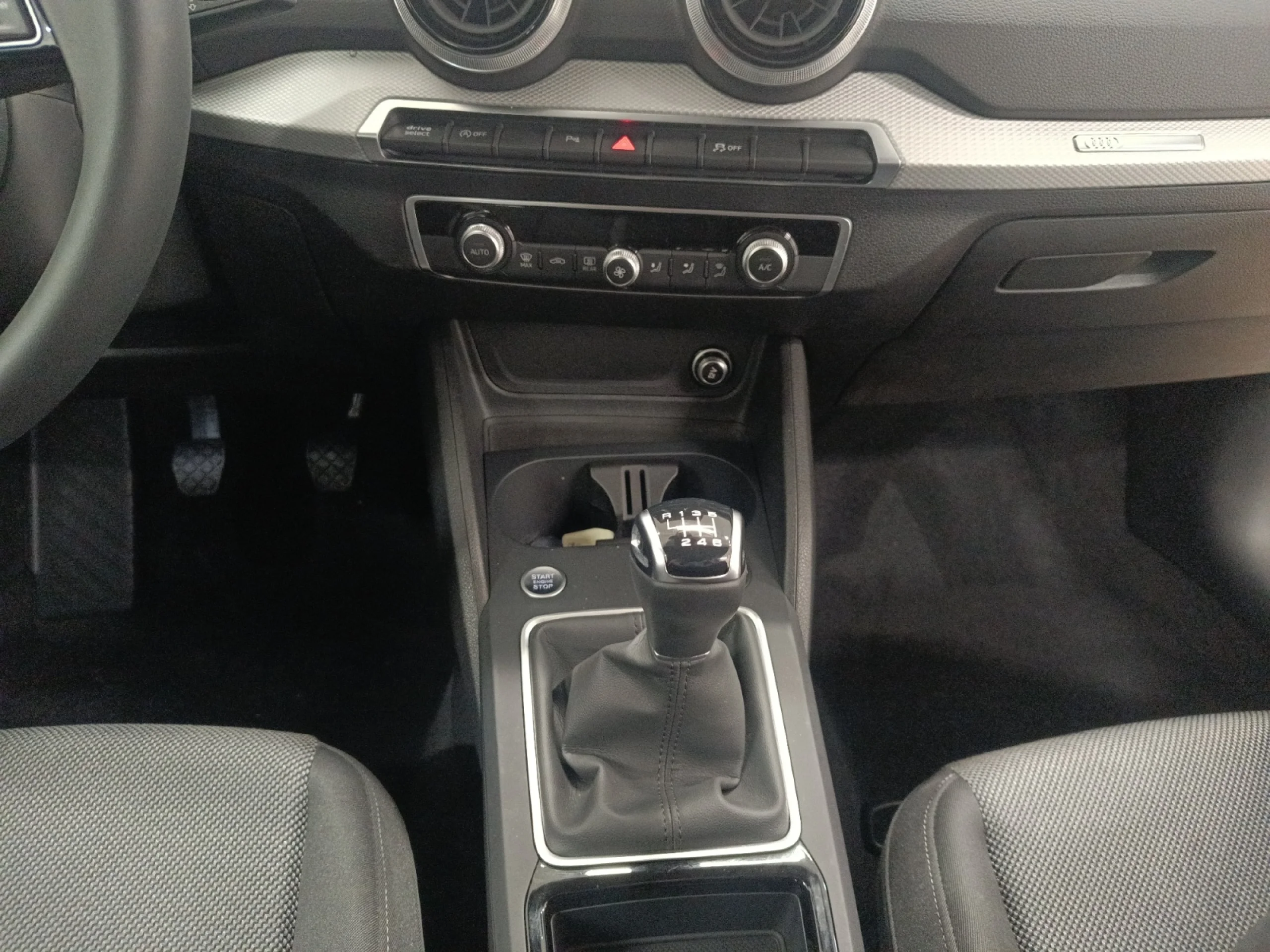 AUDI Q2 S LINE 30 TFSI 85KW (116CV) - Foto 20