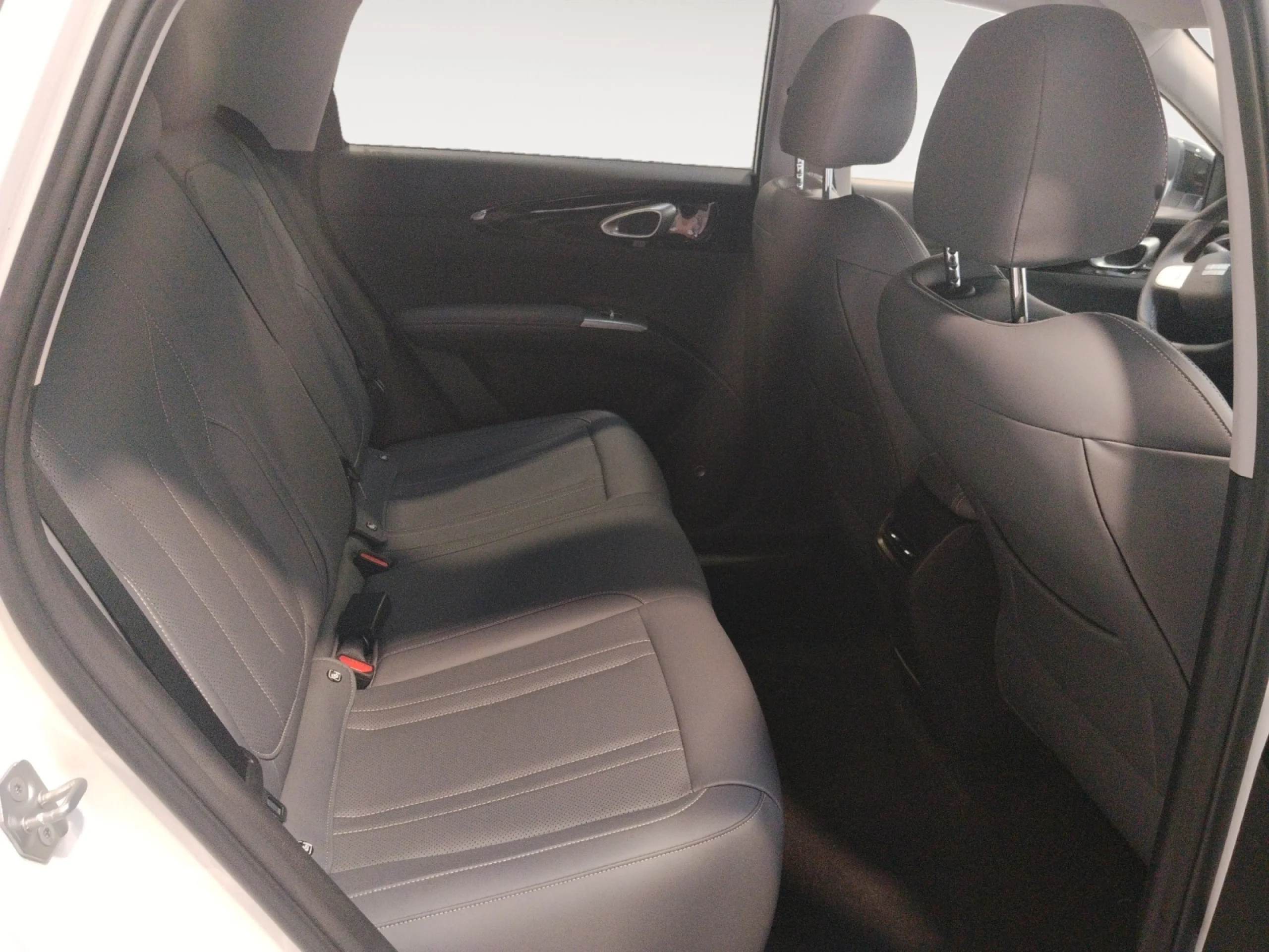 GEELY E2 MAX+ - Foto 6