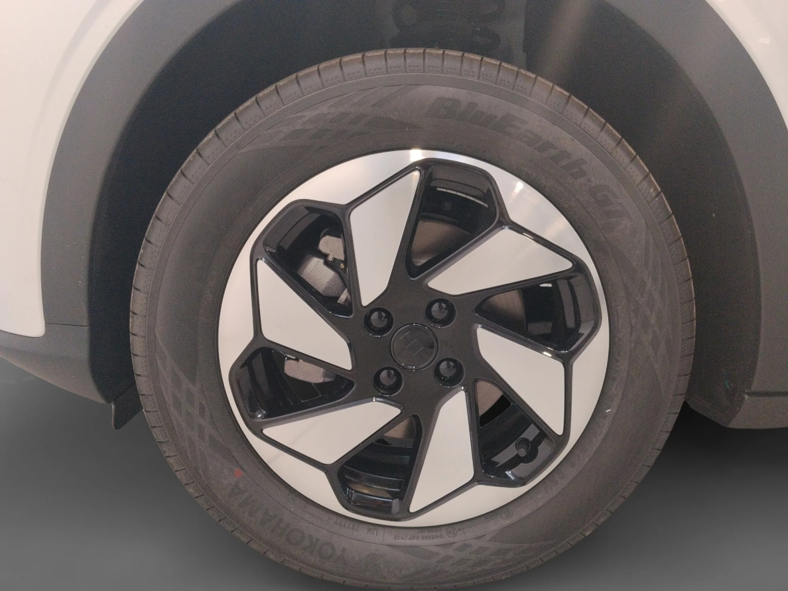 GEELY E2 MAX+ - Foto 9