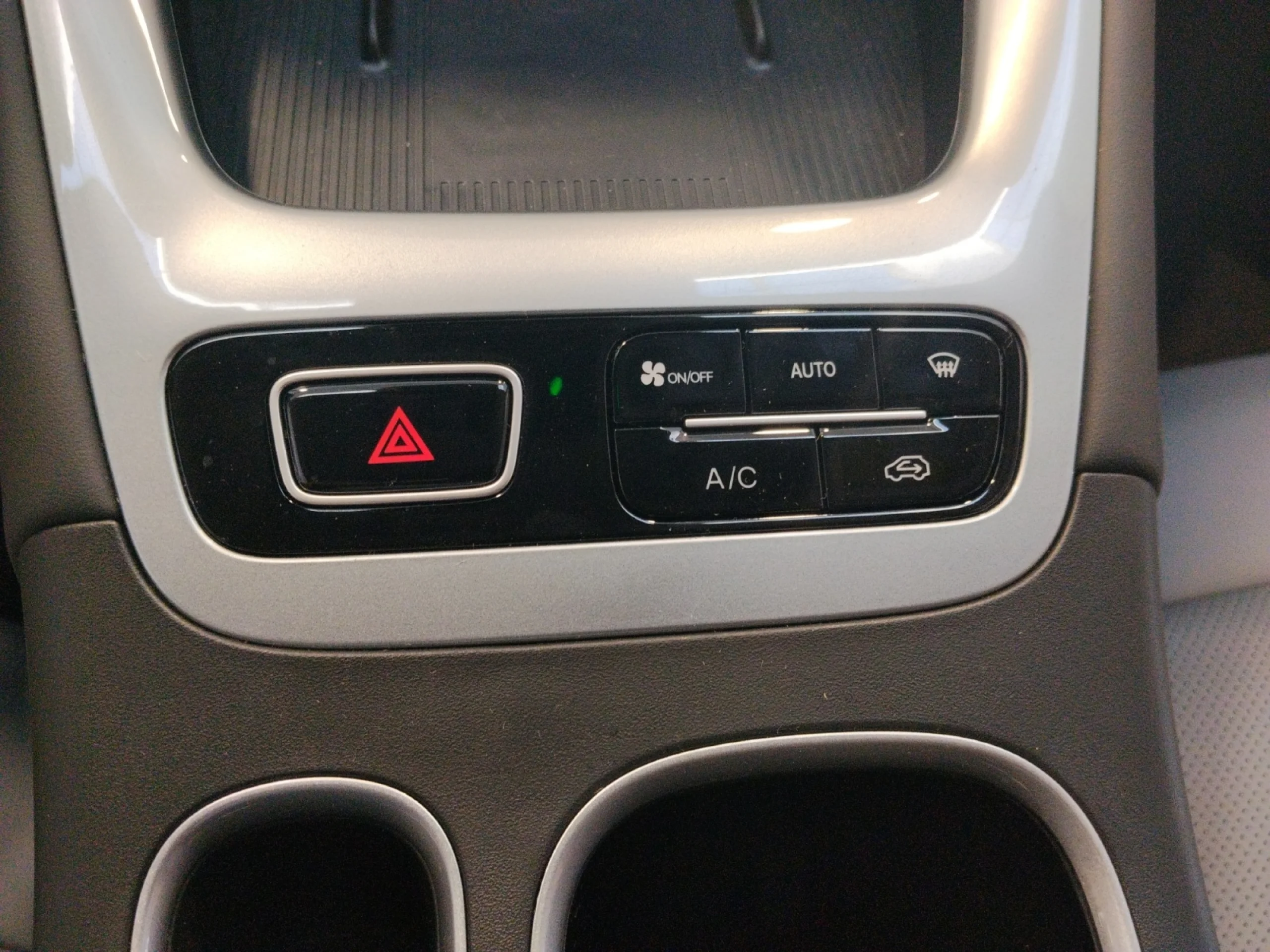 GEELY E2 MAX+ - Foto 14