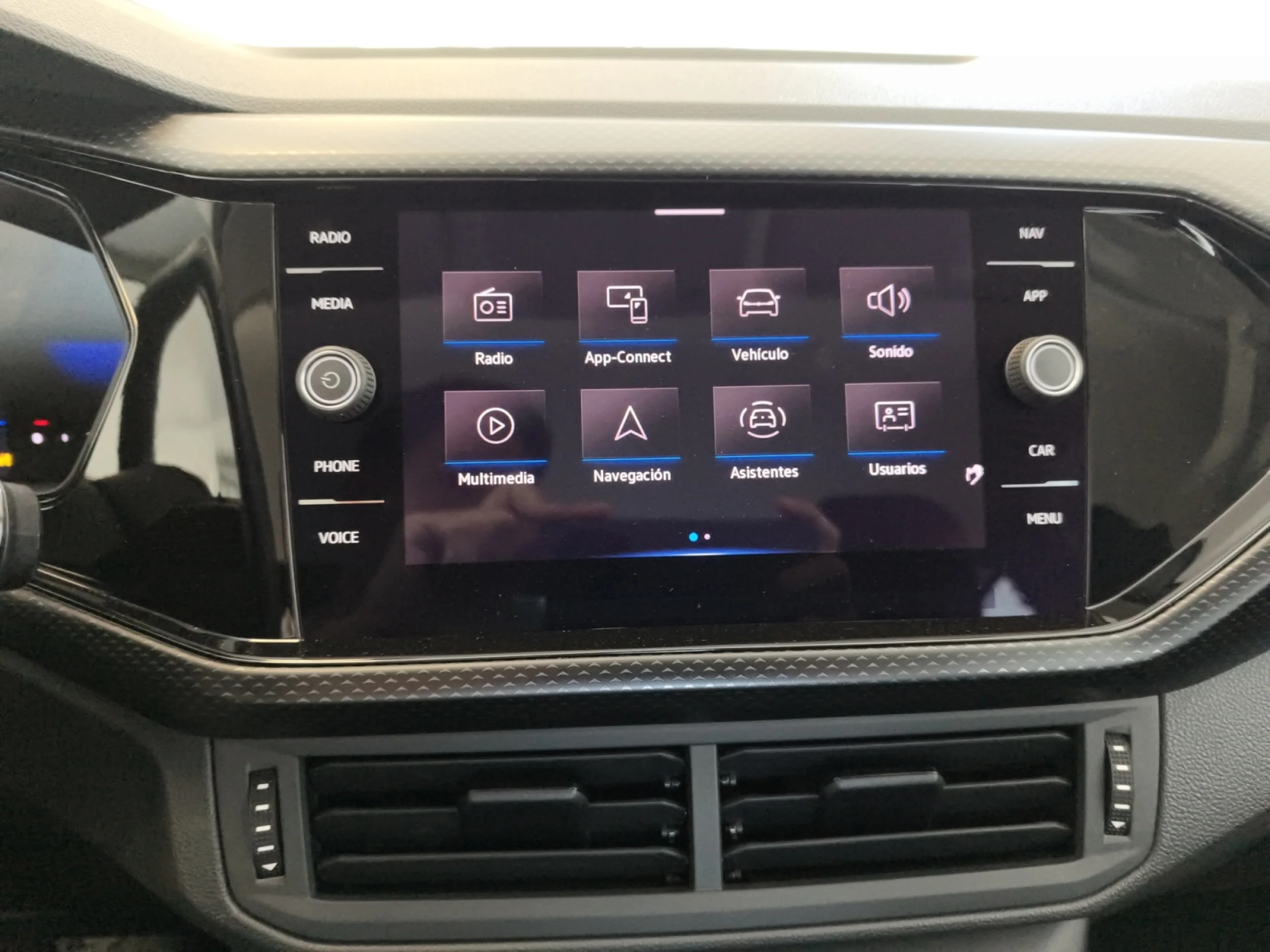 VOLKSWAGEN T CROSS ADVANCE 1.0 TSI 81KW (110CV) - Foto 9