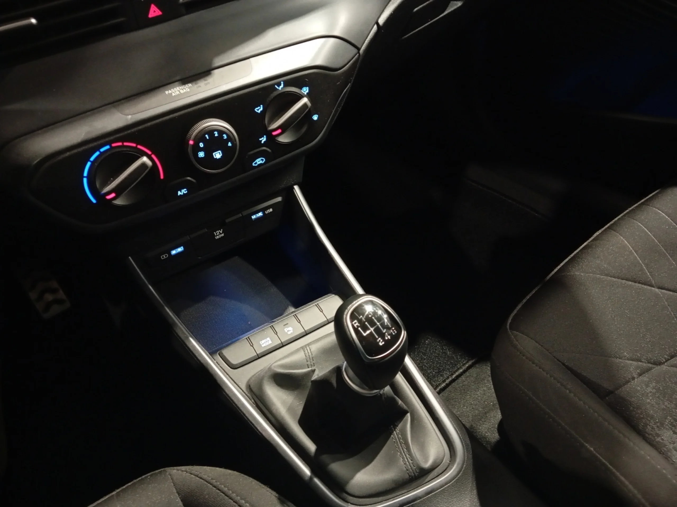 HYUNDAI BAYON 1.0 TGDI 74KW (100CV) 48V MAXX - Foto 15