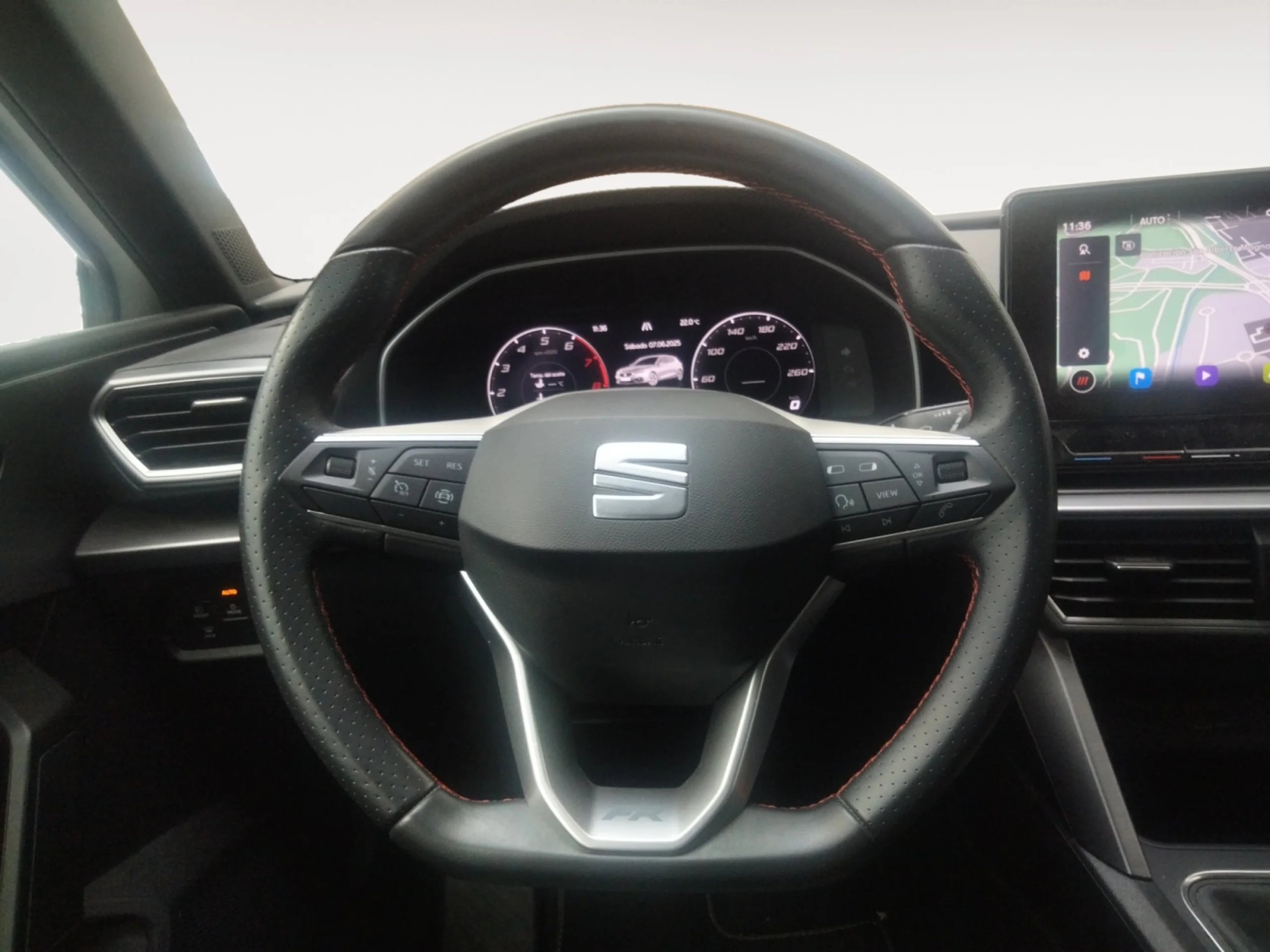 SEAT LEON 1.5 TSI 110KW S&S FR - Foto 11