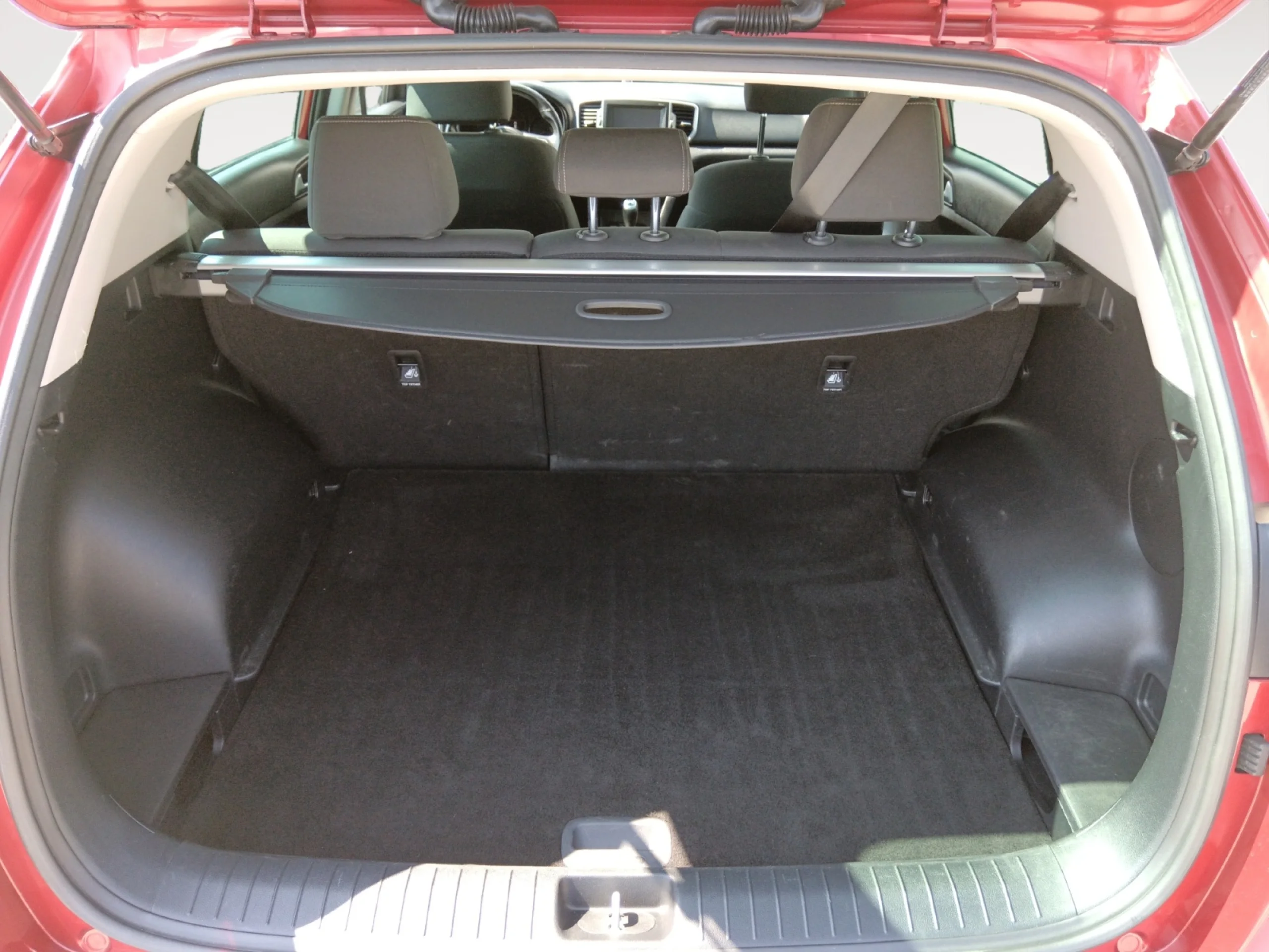 KIA SPORTAGE 1.6 GDI 132CV DRIVE 4X2 - Foto 7