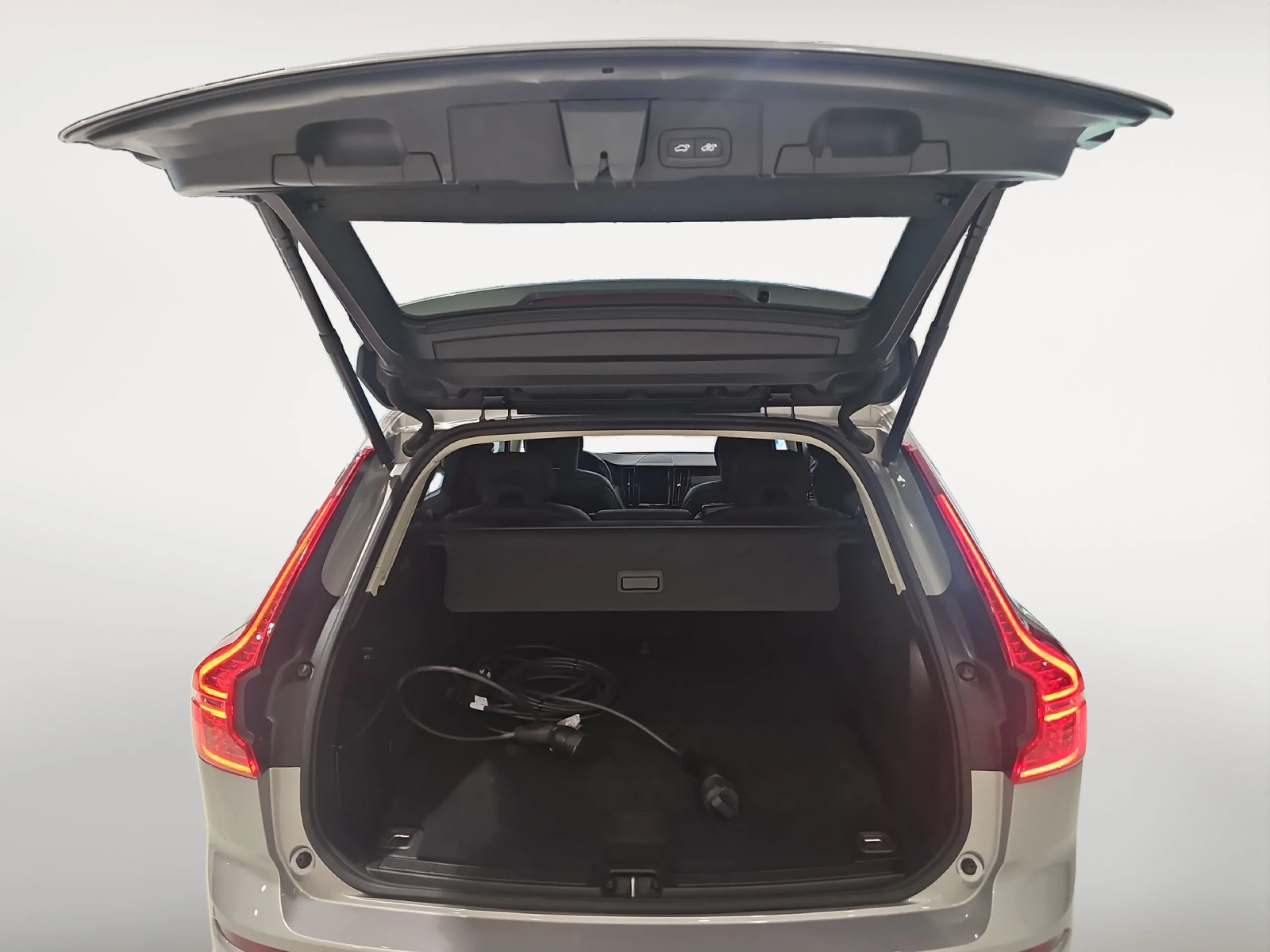 VOLVO XC60 2.0 T6 AWD RECHARGE CORE AUTO - Foto 8