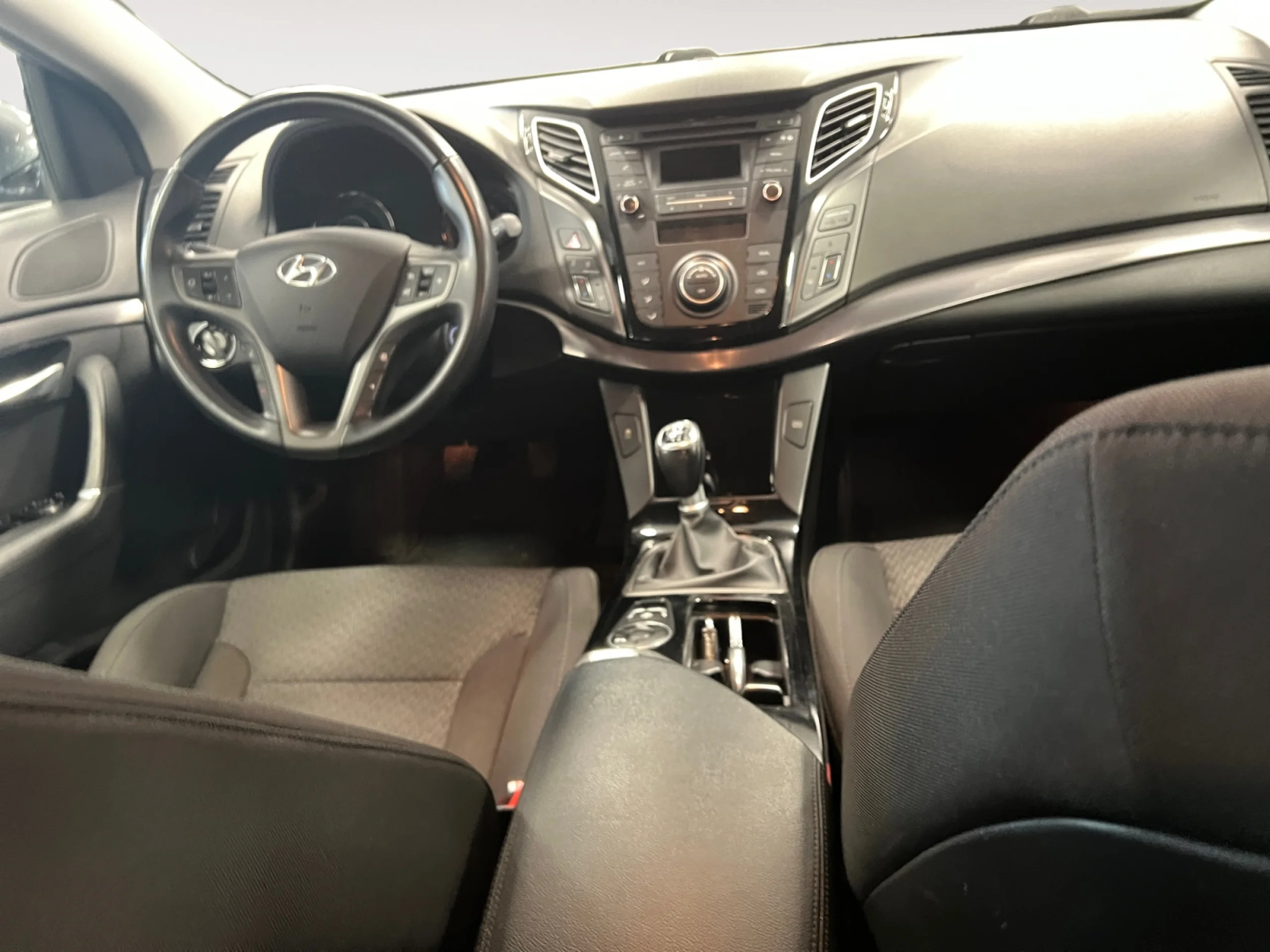 HYUNDAI I40 1.7 CRDI 115CV BLUEDRIVE - Foto 7