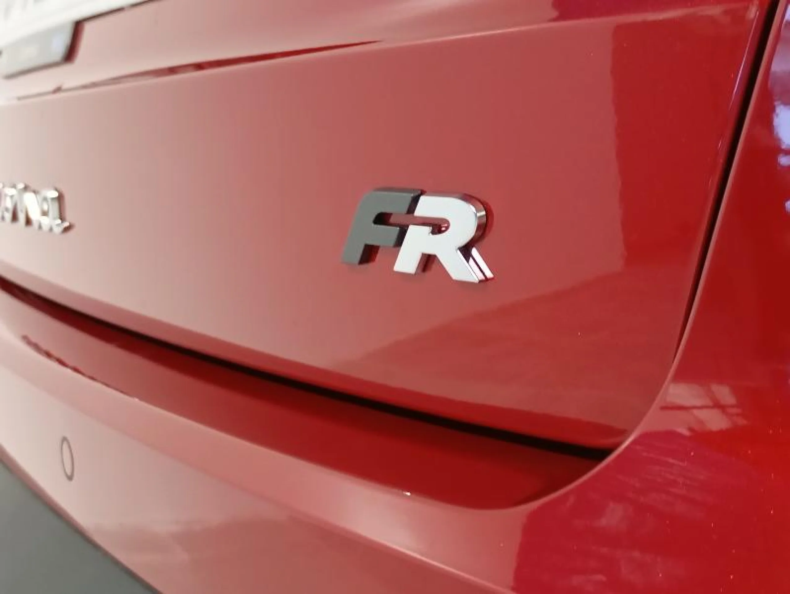SEAT ARONA 1.0 TSI 85KW (115CV) FR LIMITED EDITION - Foto 18